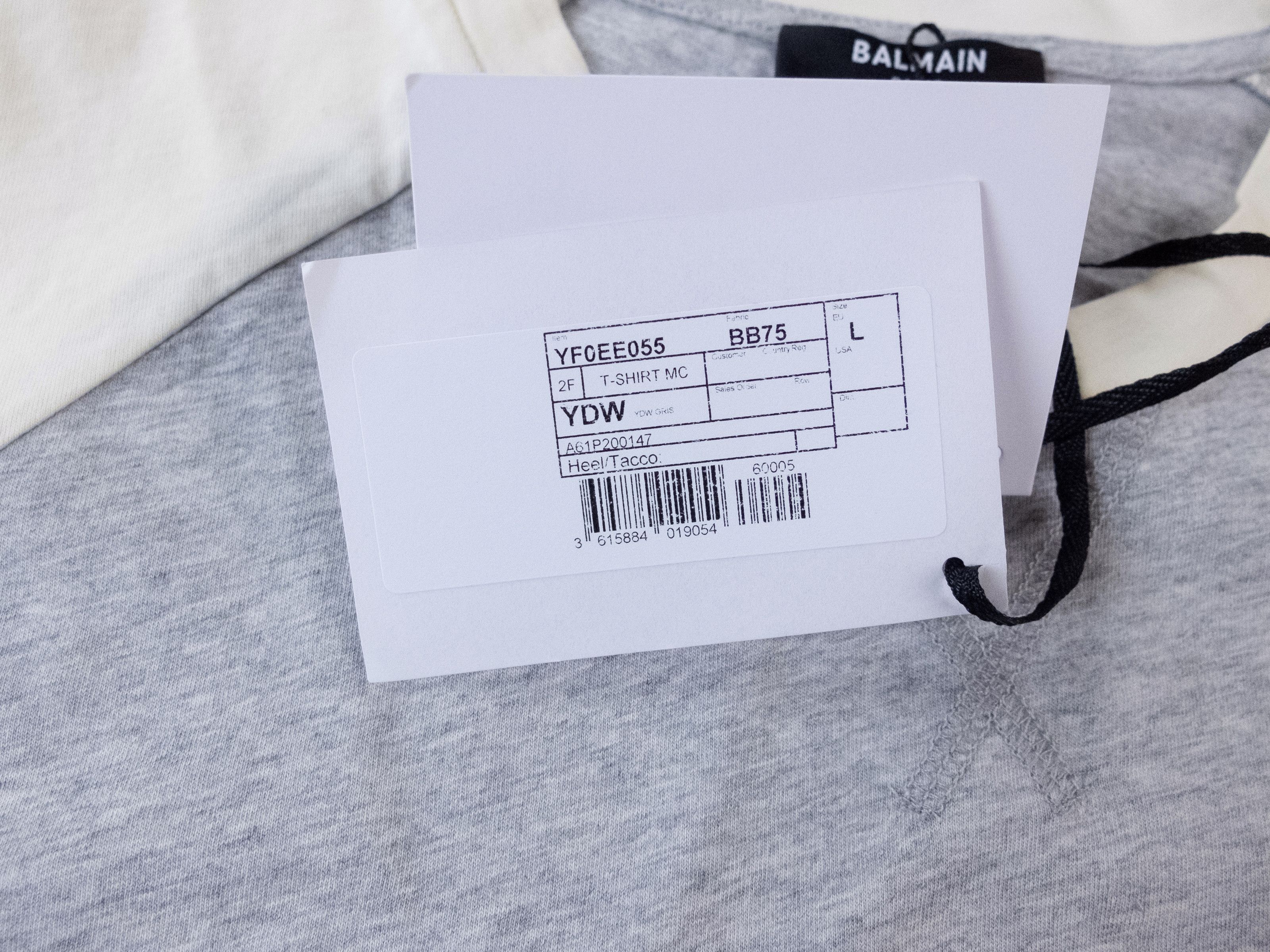 Balmain BALMAIN gray white logo print cropped biker t-shirt Large Size L / US 10 / IT 46 - 11 Thumbnail