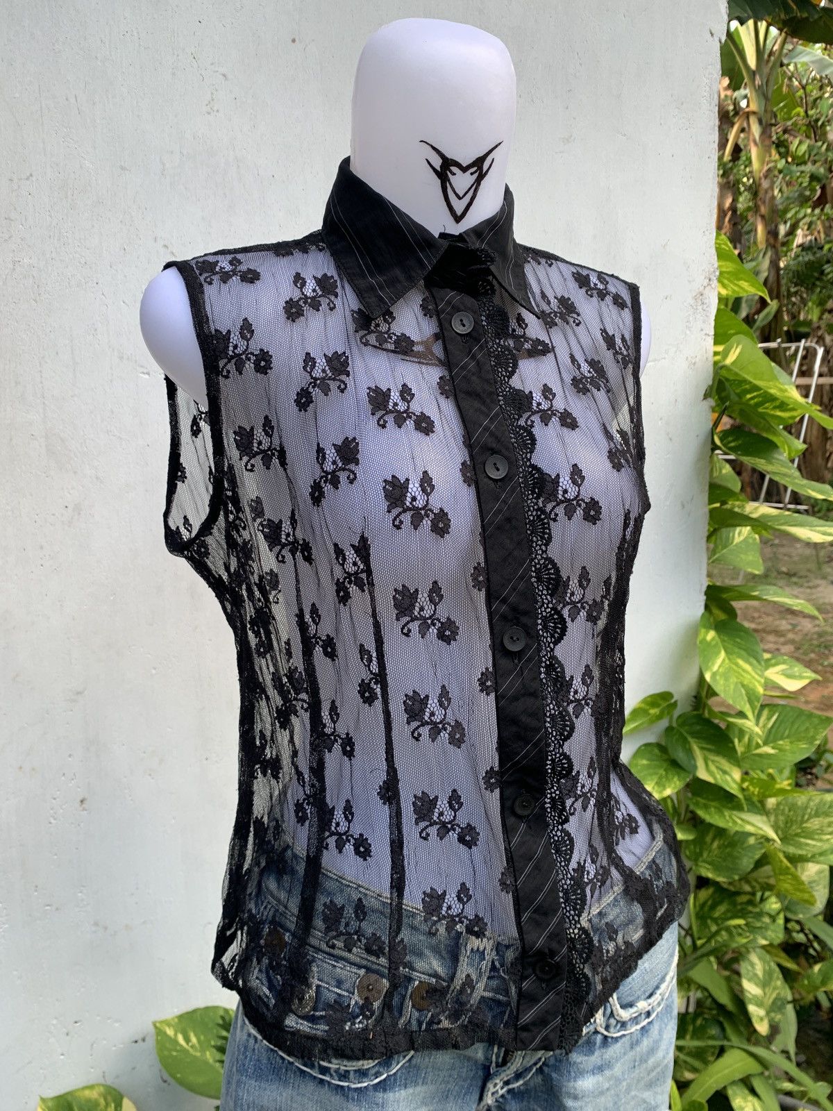 Japanese Brand y2k Nero Japan Goth Floral Sleeveless Mesh Top Size M / US 6-8 / IT 42-44 - 9 Thumbnail