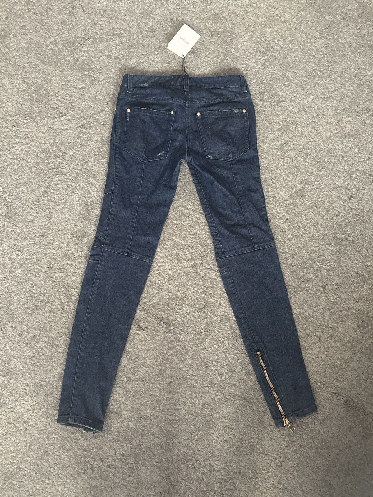 Balmain Pantalon - Balmain - US 0 - modèle 5745 Size 25" / US 0 / IT 36 - 2 Thumbnail