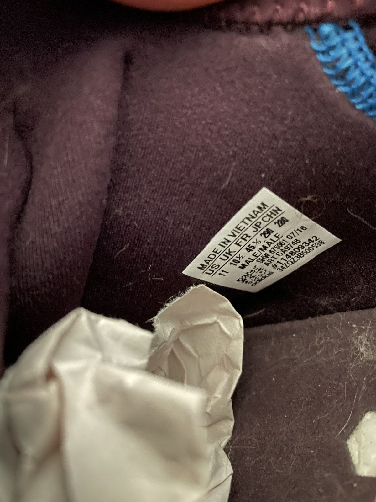 Adidas Villa x Adidas NMD_R1 Villa Exclusive Size US 11 / EU 44 - 10 Thumbnail