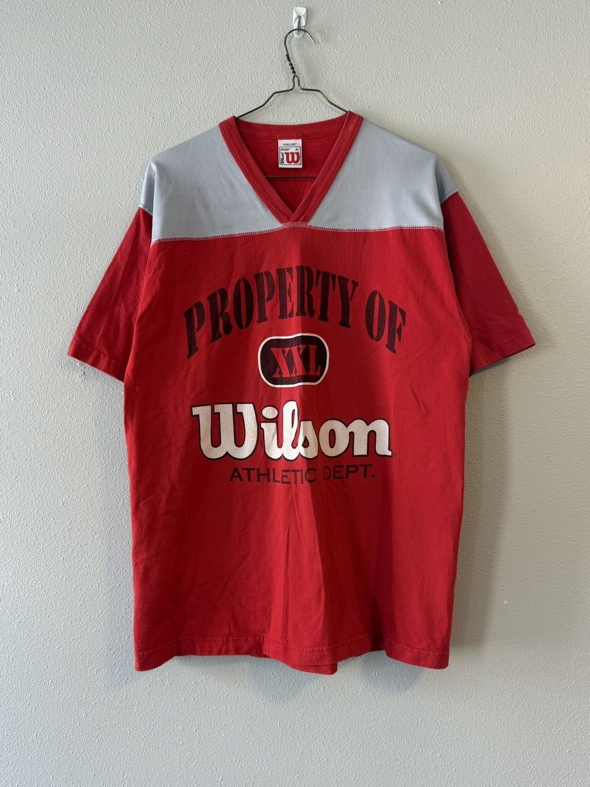 Wilson vtg 90s red property of wilson athletic co jersey shirt xl Size US XL / EU 56 / 4 - 1 Thumbnail