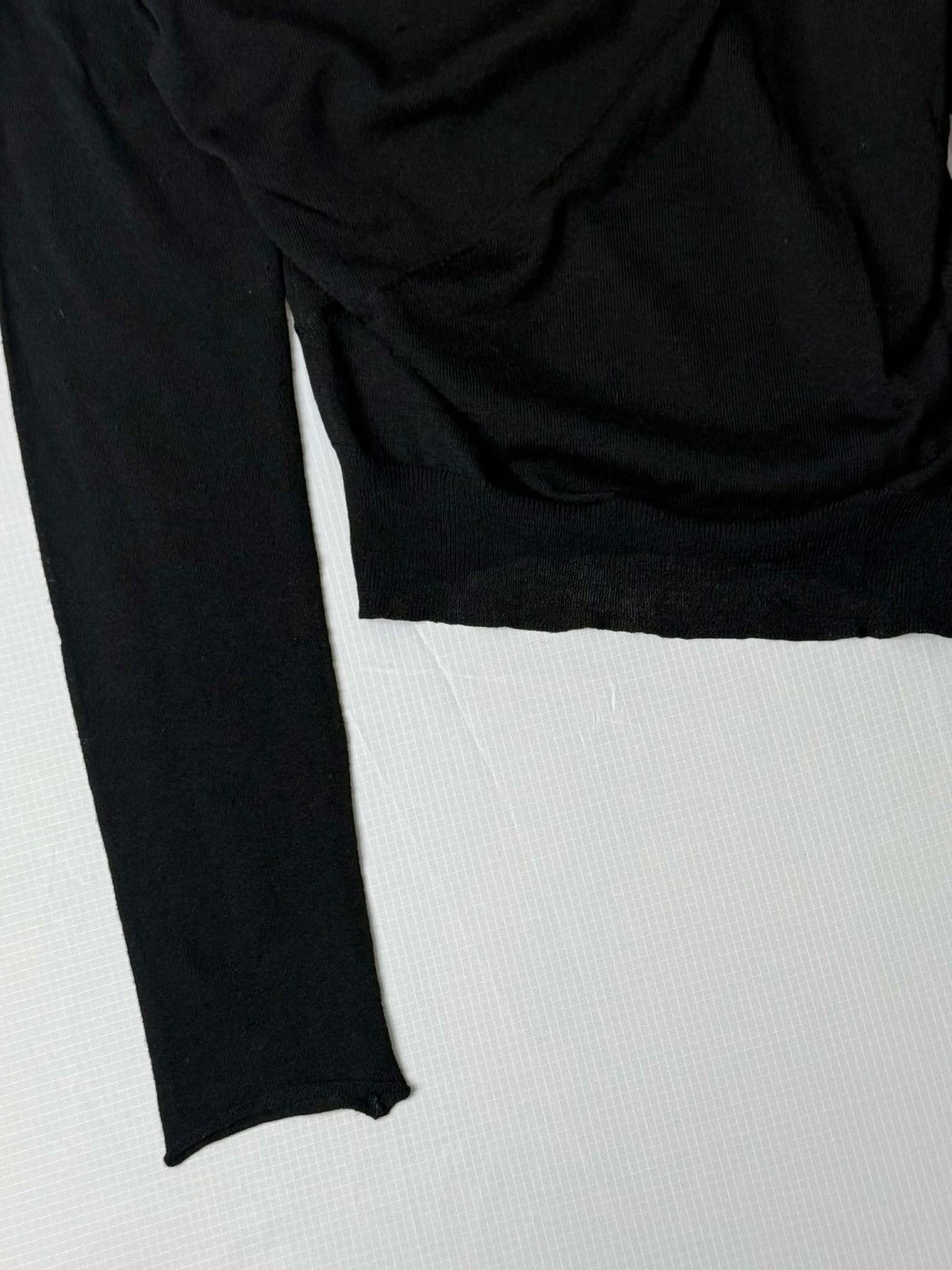 Gucci 2000’s Gucci by Tom Ford Shoulder Drop Mesh Long-Sleeve Size XS / US 0-2 / IT 36-38 - 5 Thumbnail