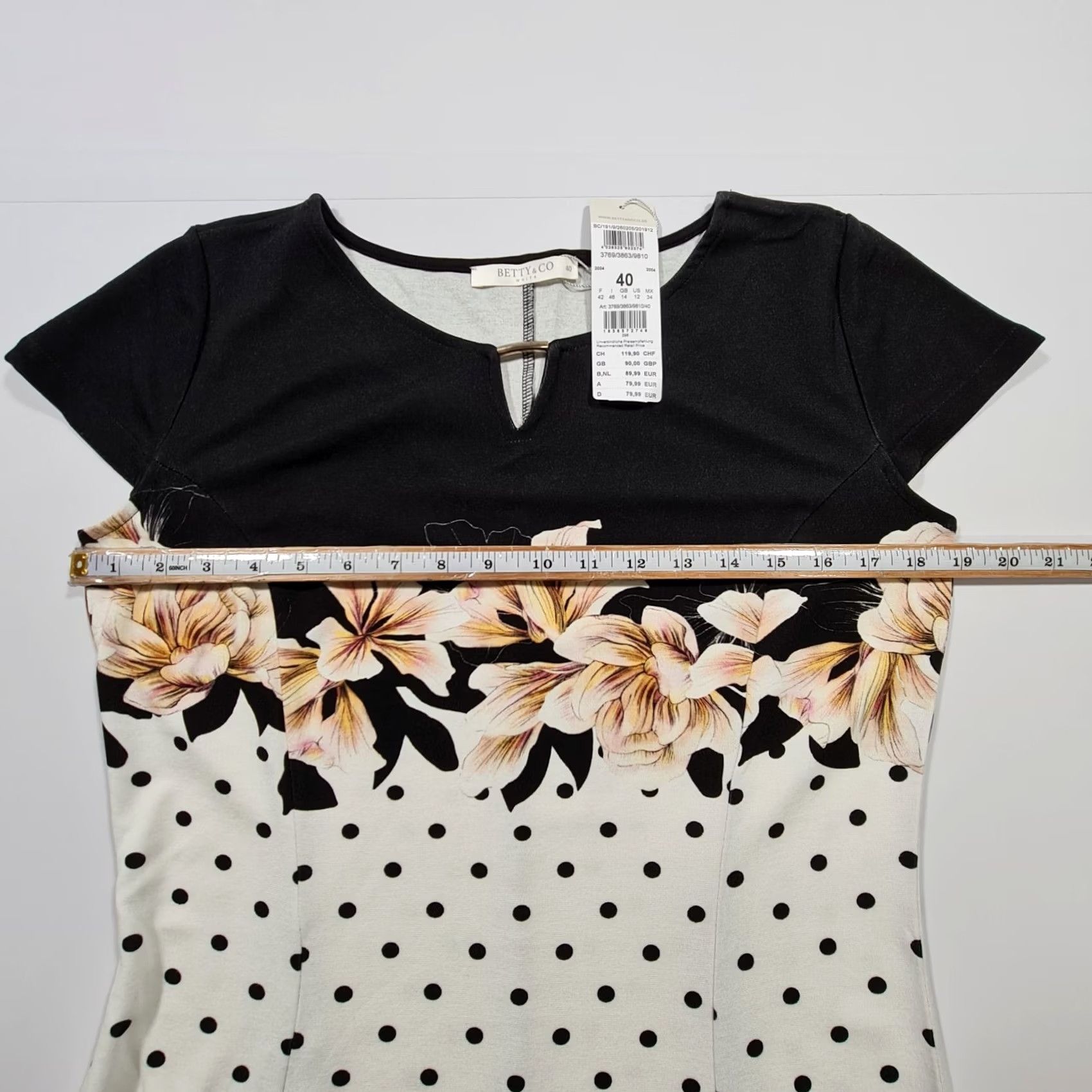 CO Betty & Co Womens Dress Black White Knee Length Floral Bodycon 14 UK Round Neck Short Sleeve Pullover Casual Womens Dress Size XL / US 12-14 / IT 48-50 - 4 Thumbnail