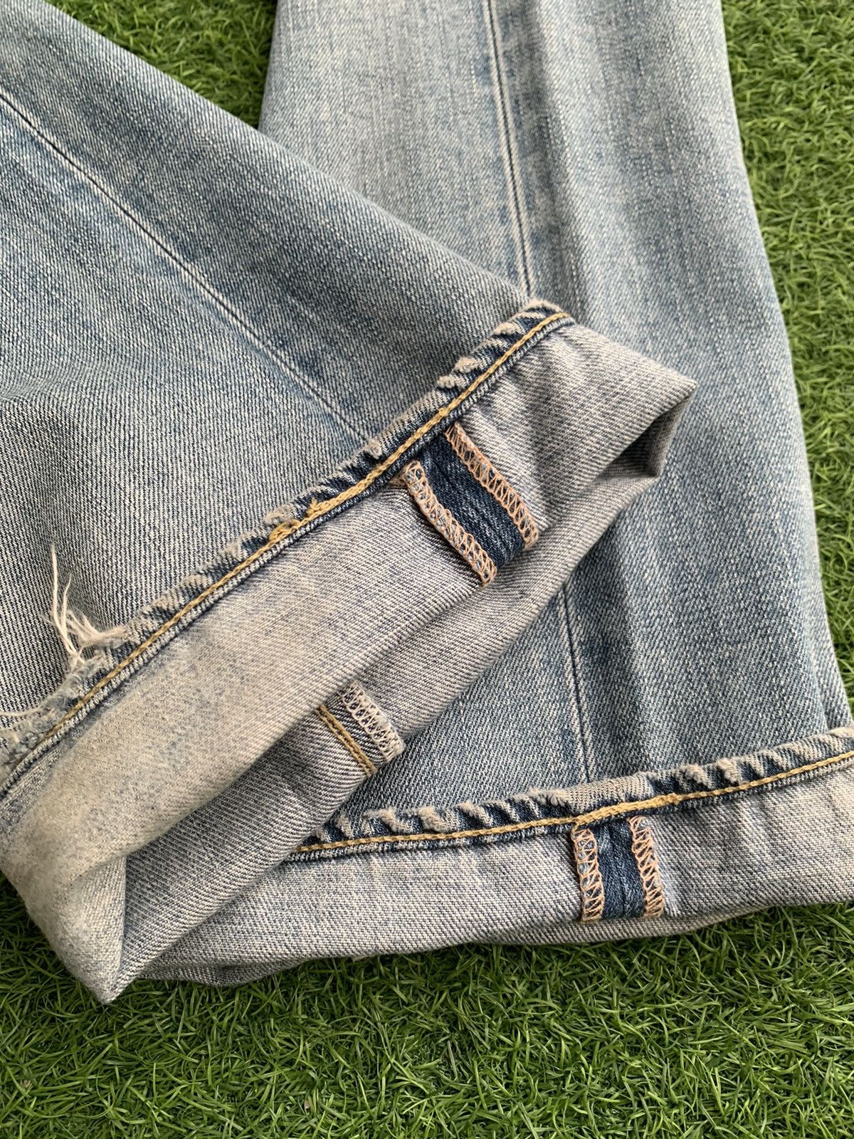 Bape Vintage Bathing Ape Embroidery Back Pocket Jeans Size US 33 - 19 Thumbnail