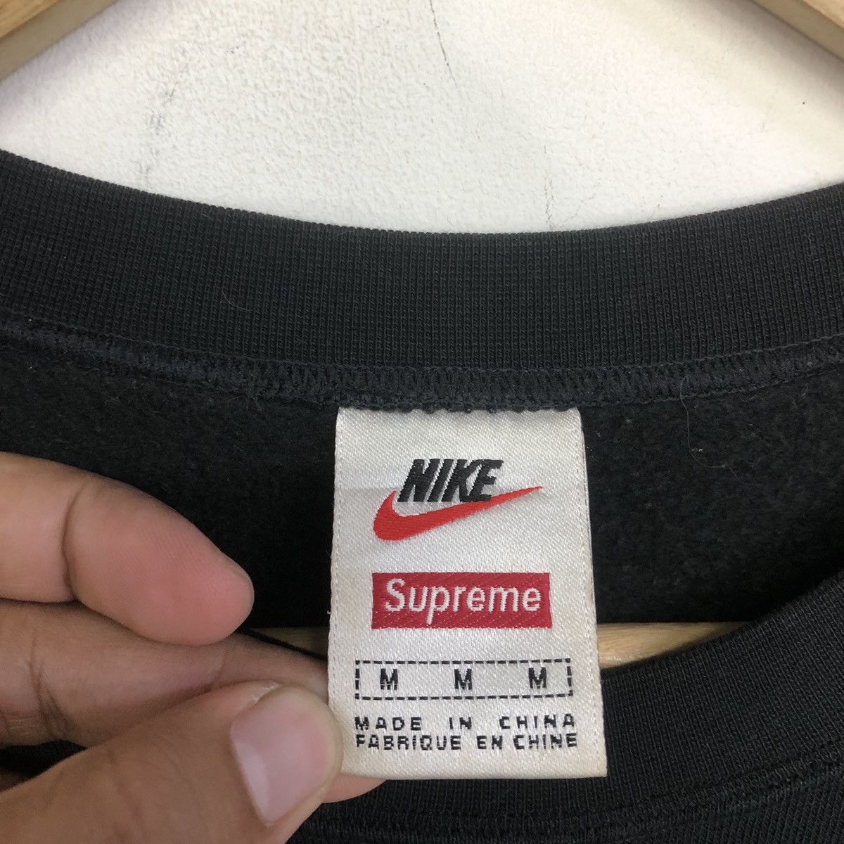 Nike × Supreme NIKE X SUPREME Jewel Crewneck Centre Logo Sweatshirt Size US M / EU 48-50 / 2 - 9 Thumbnail
