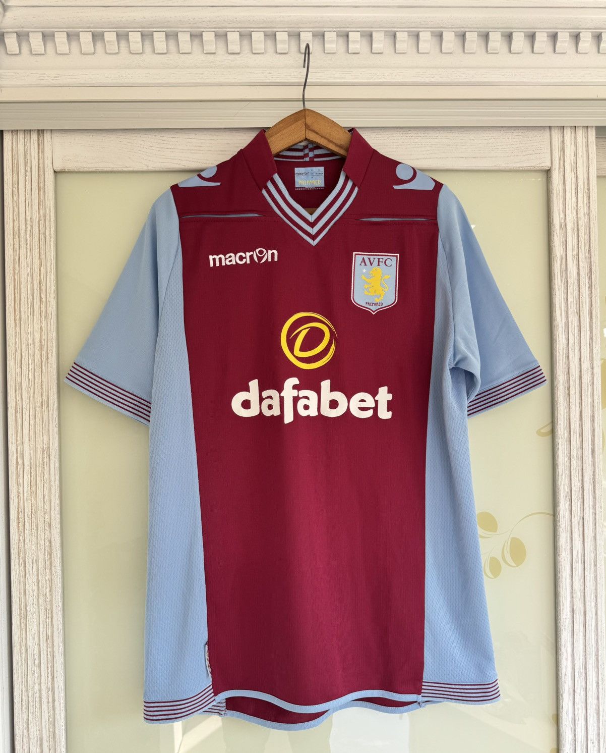 Macron Aston Villa 2013-2014 Home Soccer Jersey Football Kit Shirt Size US XL / EU 56 / 4 - 1 Thumbnail
