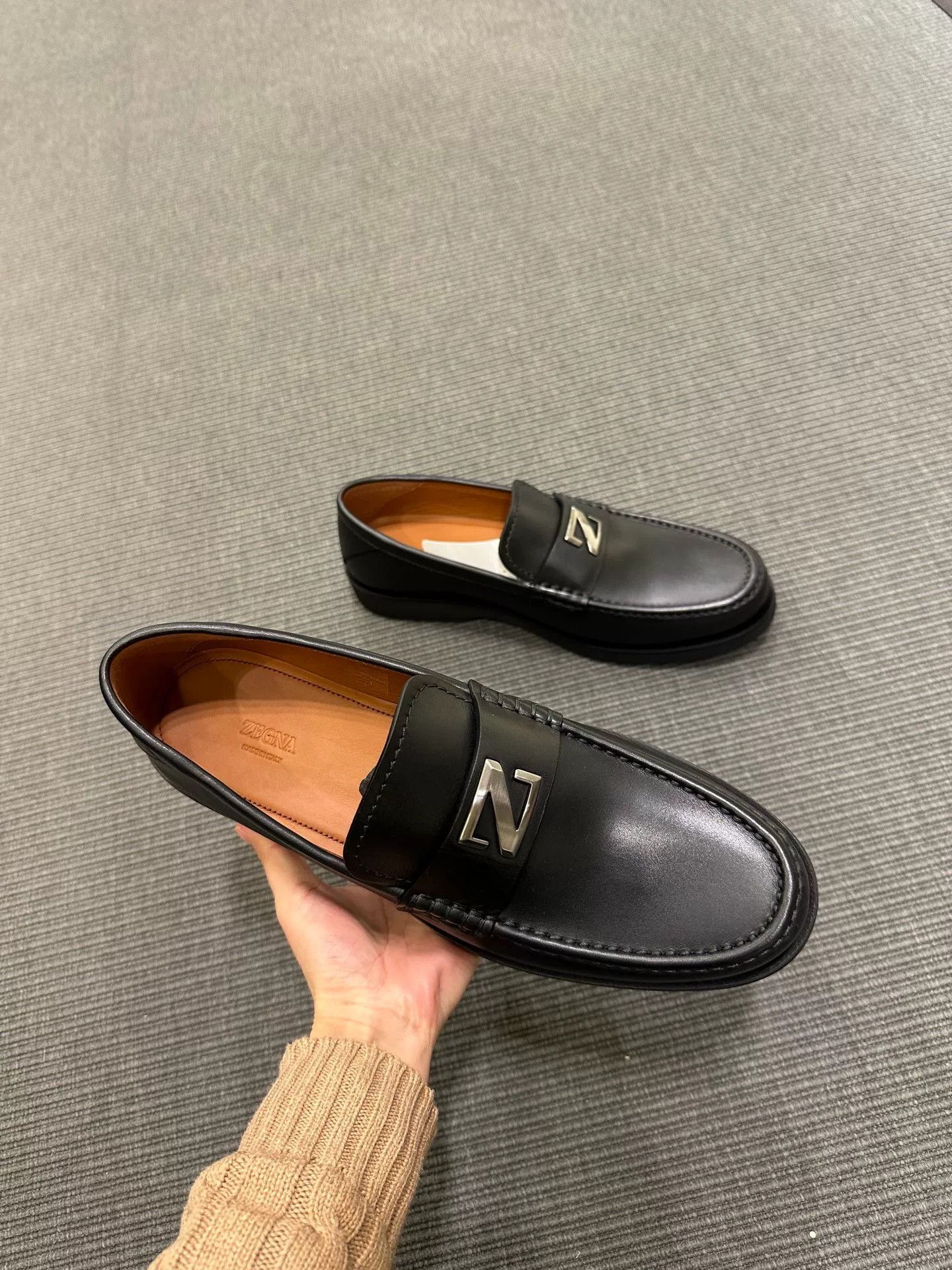 Ermenegildo Zegna Zegna Black Leather Men's Loafers Size US 10 / EU 43 - 3 Thumbnail