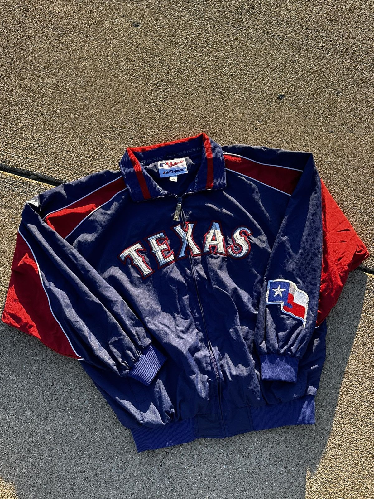 image of Texas Rangers Jacket Majestic in Blue, Men's (Size 2XL)