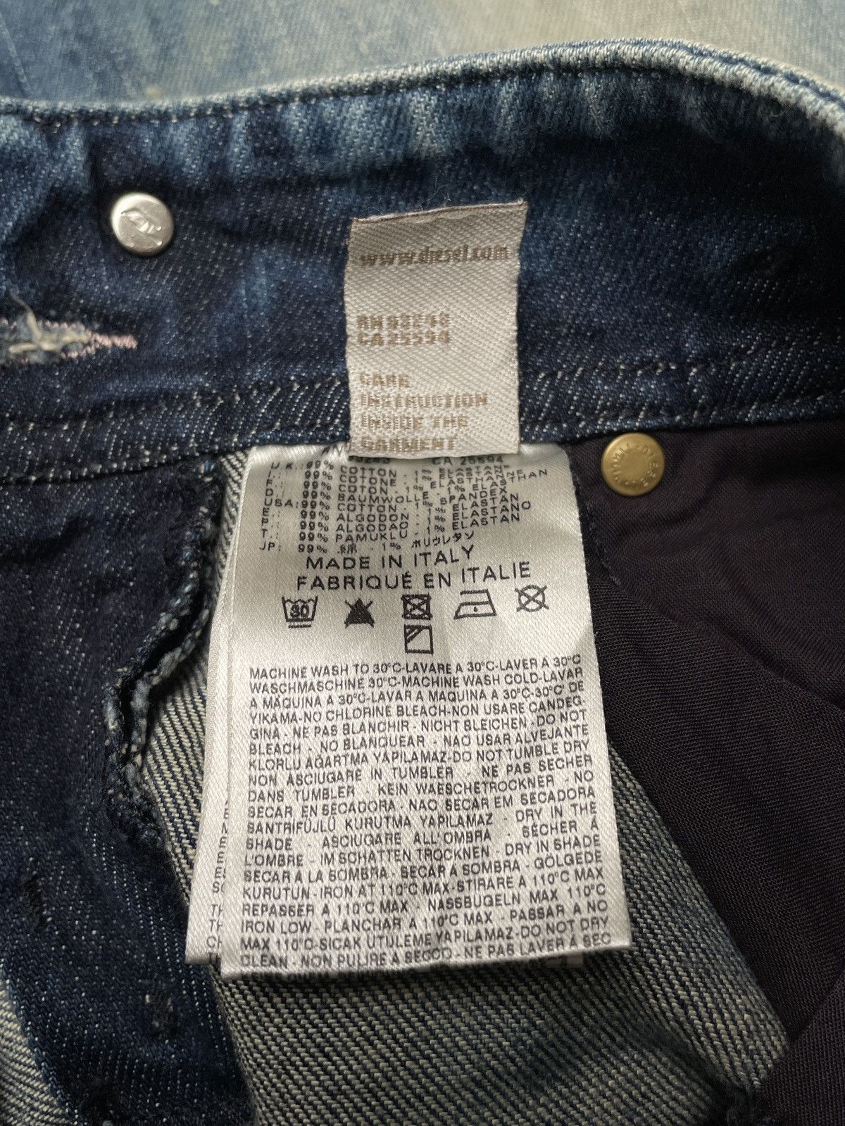 Designer × Diesel × Vintage Vintage Brand Diesel Matic Jeans 1990s Size US 28 / EU 44 - 10 Thumbnail