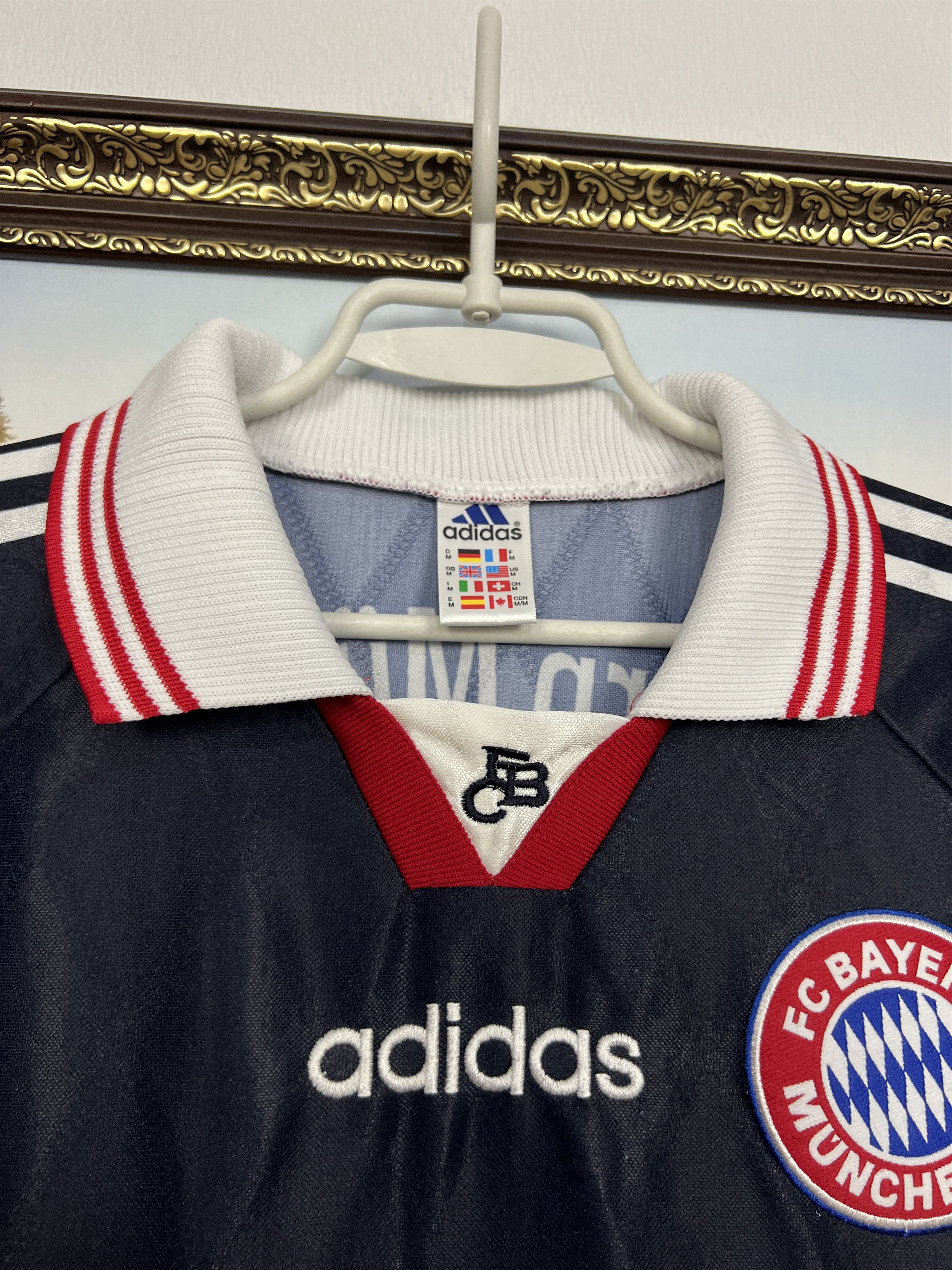 Adidas Bayern Munich Home football shirt 1997 Soccer Jersey Trikot Size US M / EU 48-50 / 2 - 8 Thumbnail