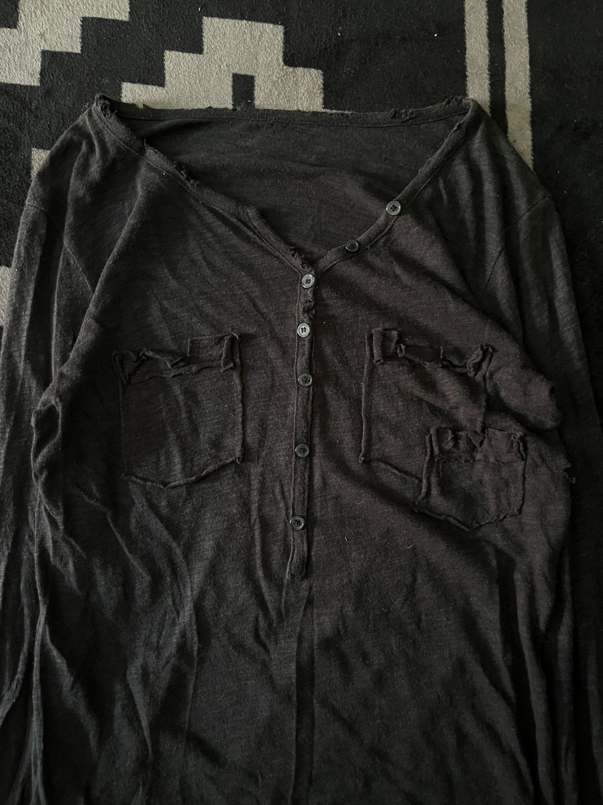 Le Grande Bleu (L.G.B.) 2000s Denny Rose distressed pocket tshirt Size US M / EU 48-50 / 2 - 2 Thumbnail