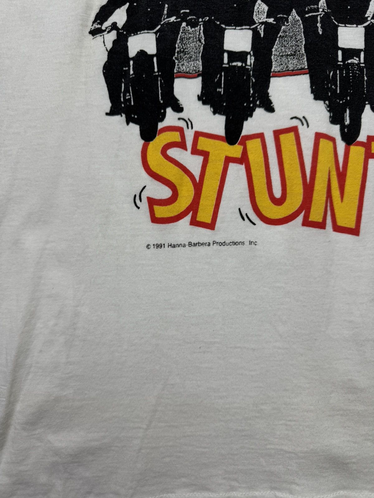 Vintage Vintage 1991 The Flintstones "Stunt Team" T-Shirt Size US XL / EU 56 / 4 - 2 Thumbnail