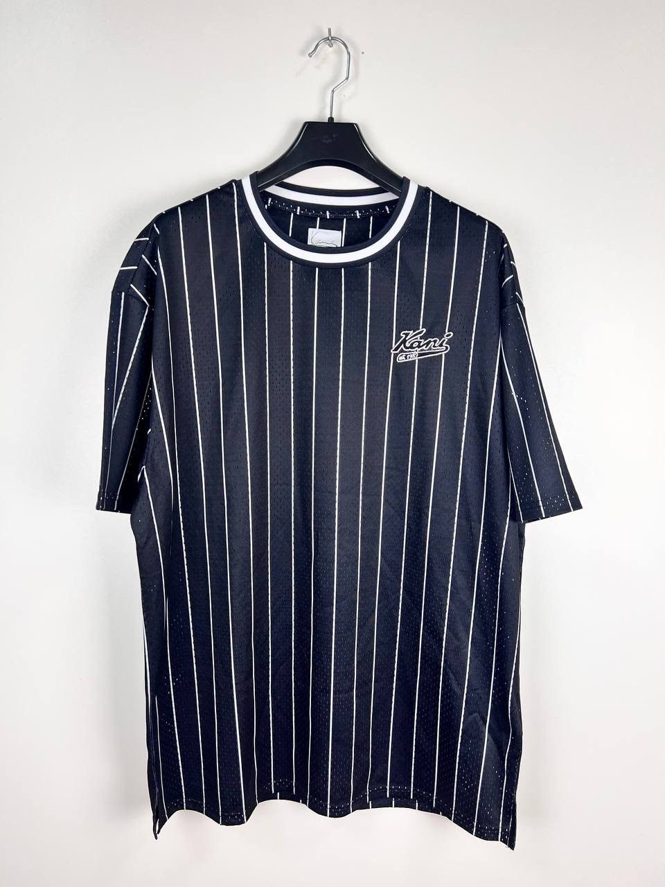 Karl Kani Karl Kani streetwear t-shirts size L Size US L / EU 52-54 / 3 - 1 Thumbnail