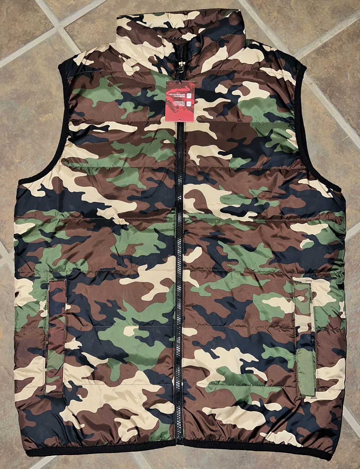 Swissgear SWISSTECH PUFFER CAMO VEST Size US M / EU 48-50 / 2 - 4 Thumbnail