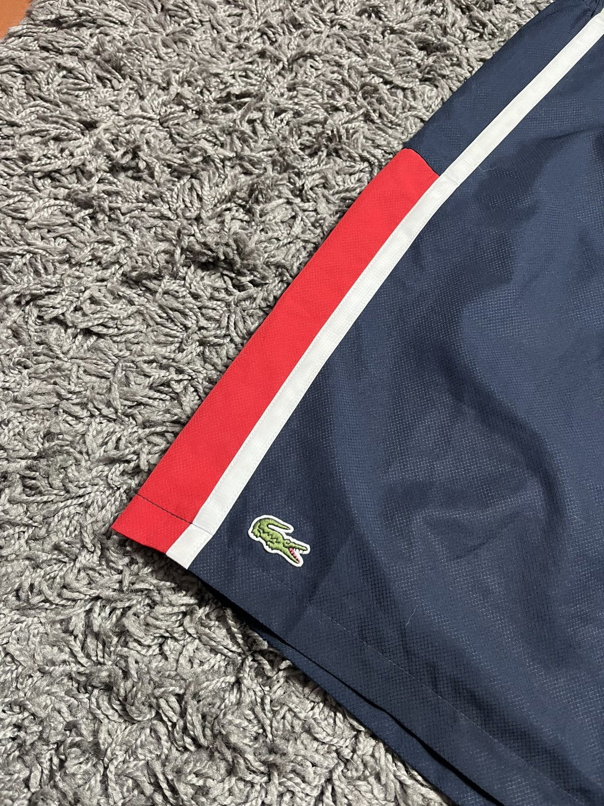 Lacoste LACOSTE SPORT COLORBLOCK PANELS NYLON SHORTS Size US 35 - 2 Thumbnail