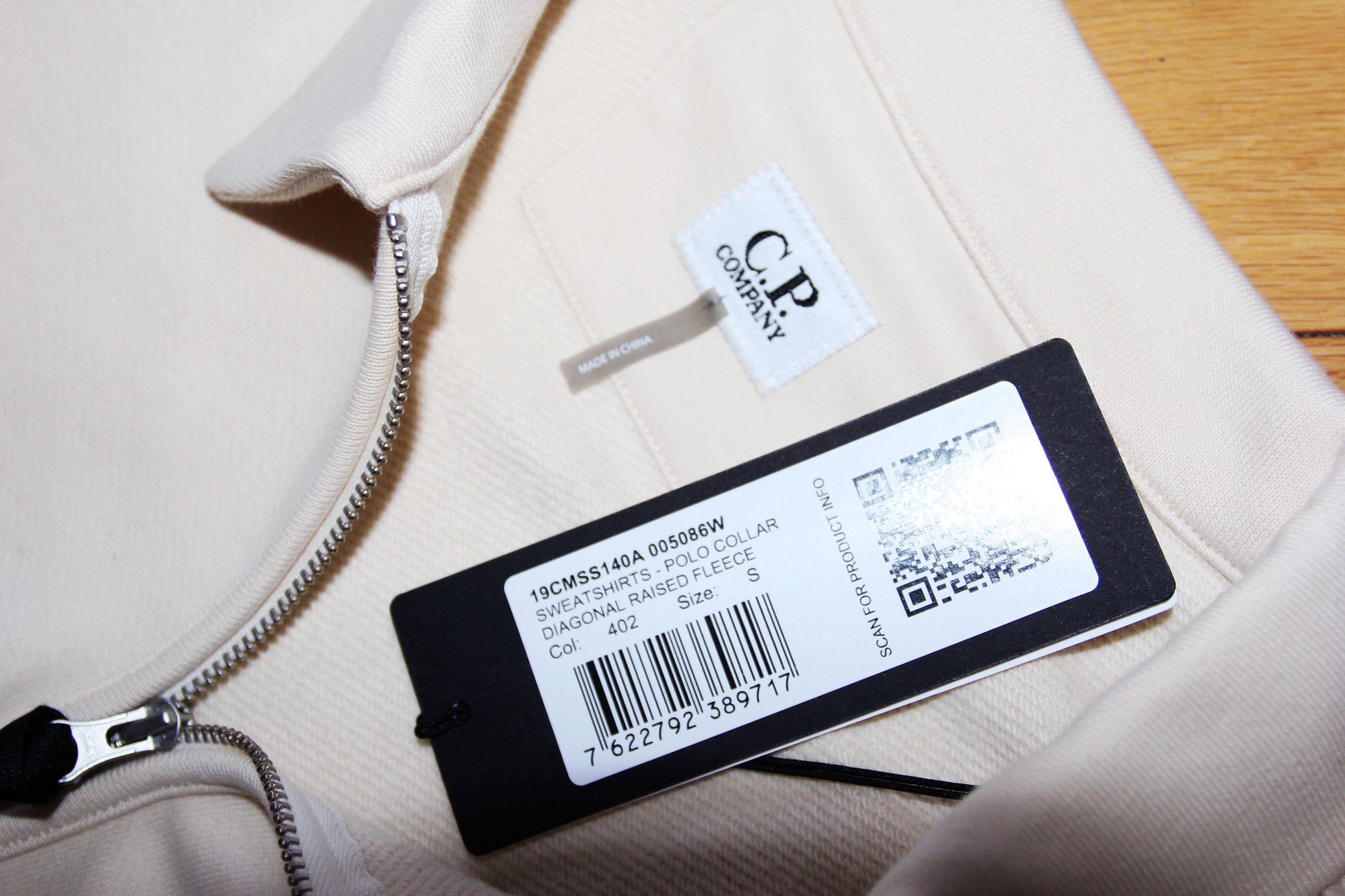 C.P. Company BNWT AW25 C.P. COMPANY DIAGONAL RAISED FLEECE SWEATSHIRT S Size US S / EU 44-46 / 1 - 8 Thumbnail