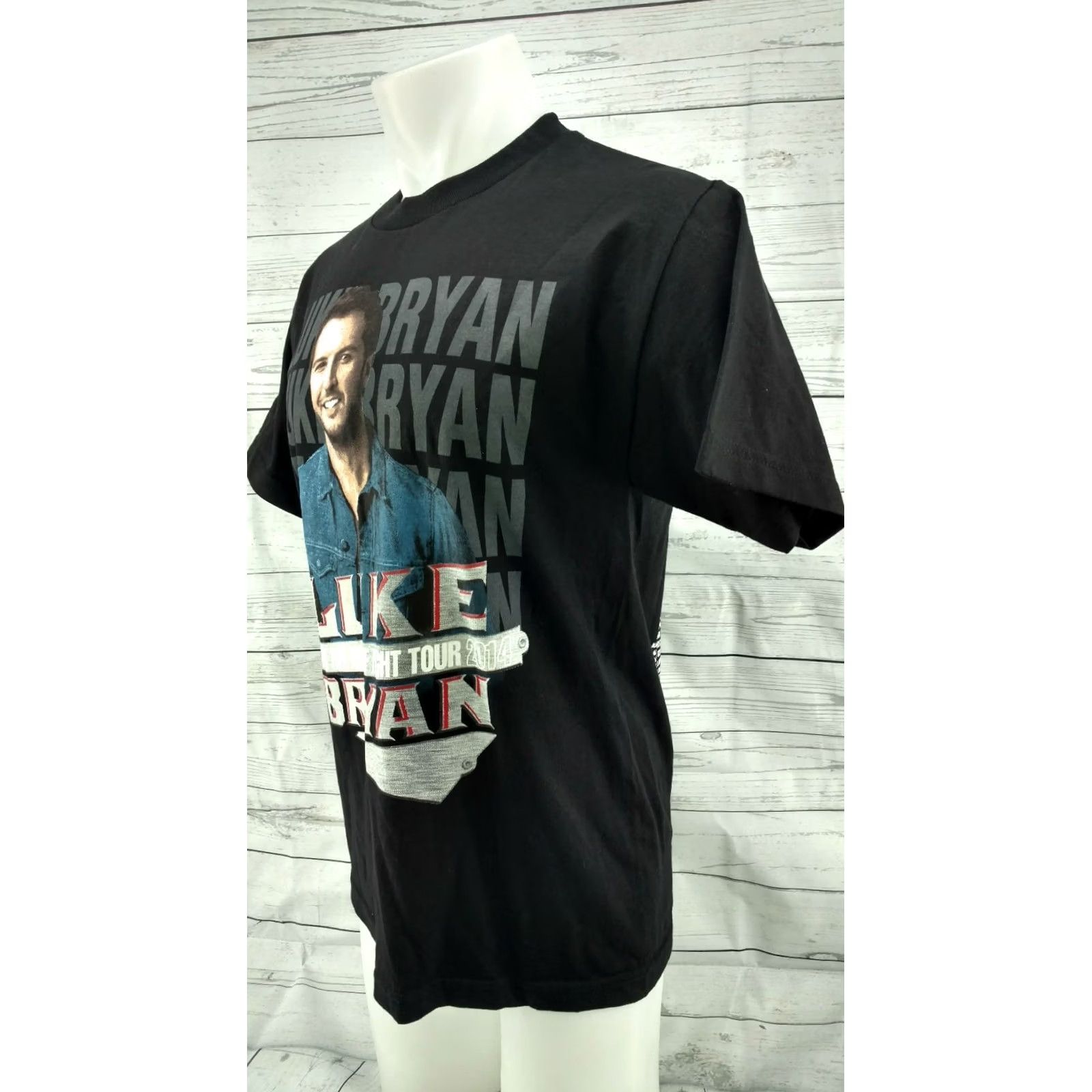 Vintage Luke Bryan That's My Kind of Night Tour 2014 Black T-Shirt M Men's Graphic Tee 100% Cotton Size M Short Sleeve Crew Neck Size US M / EU 48-50 / 2 - 3 Thumbnail