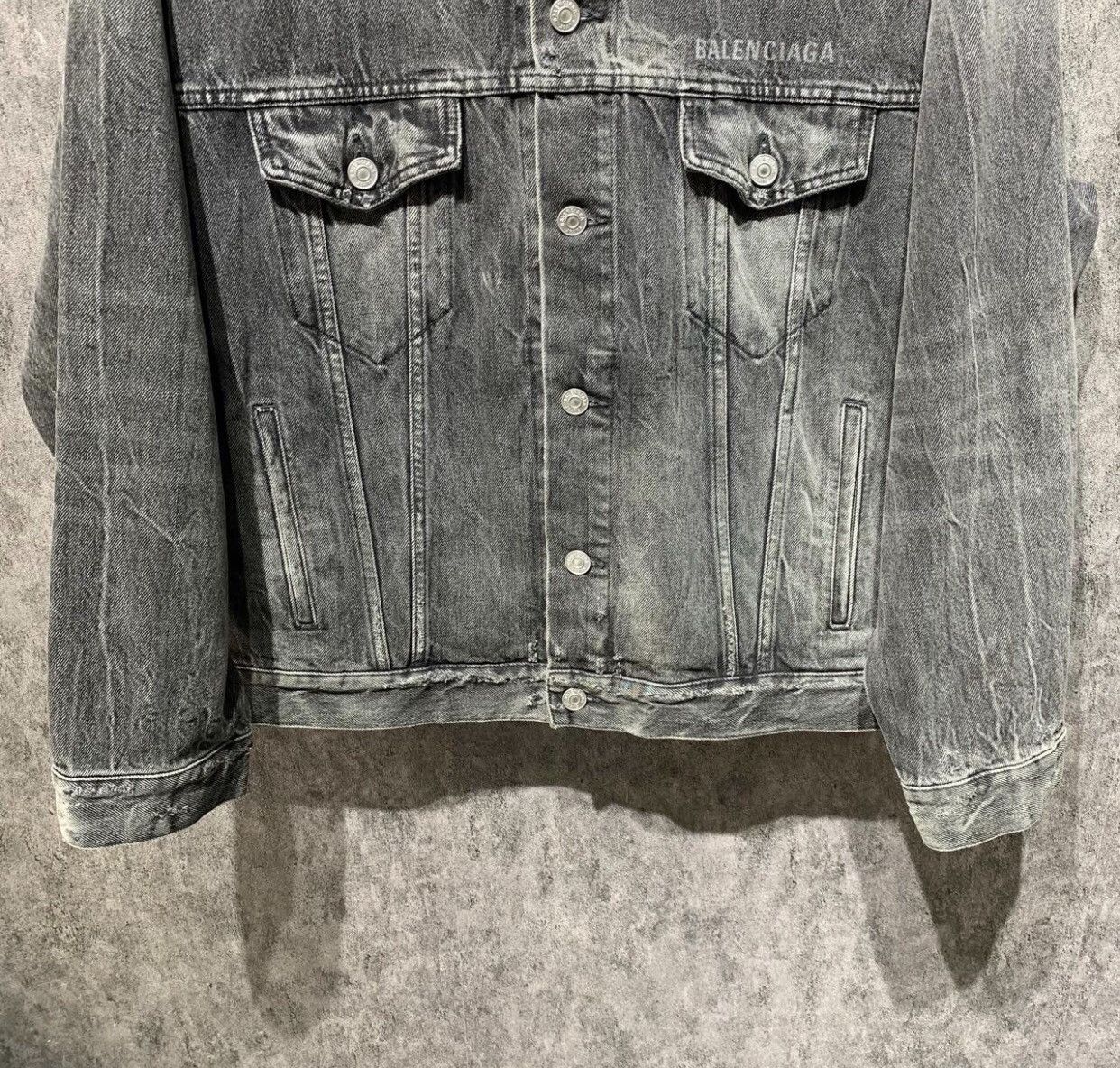 Balenciaga Balenclaga back dissolved denim jacket2412-Nextarrow Size US M / EU 48-50 / 2 - 7 Thumbnail