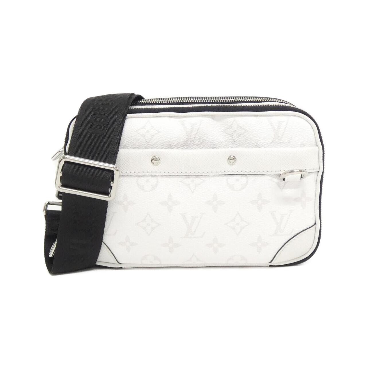 Louis Vuitton Louis Vuitton Taiga Lama Alpha Messenger Coated Canvas Calf Shoulder Bag Canvas Shoulder Bag M31069 DUTY FREE for USA