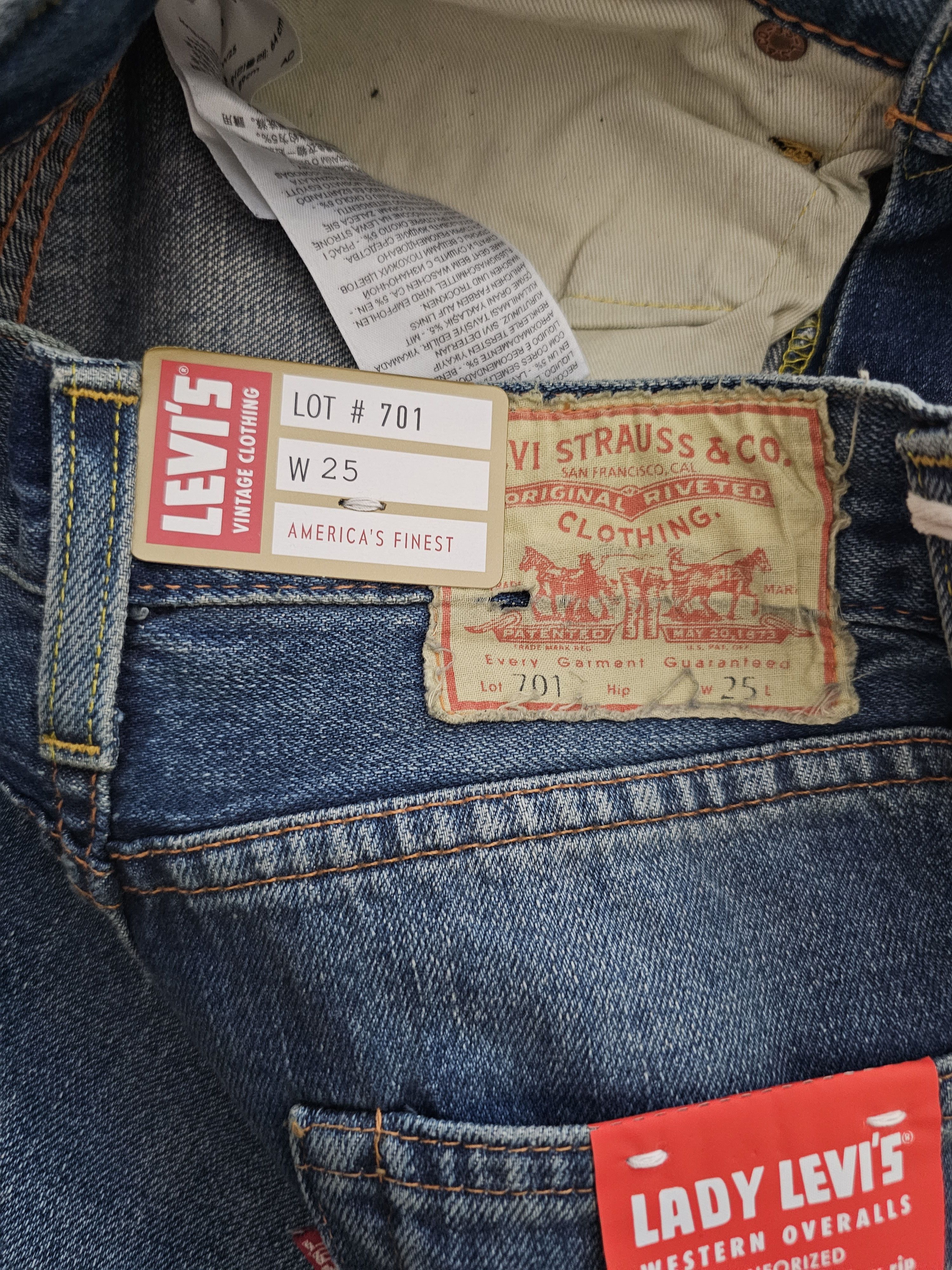 Levi's Vintage Clothing NWT Levi's Vintage Clothing 1950's 701 W25 Big E Selvedge Size 25" / US 0 / IT 36 - 8 Thumbnail