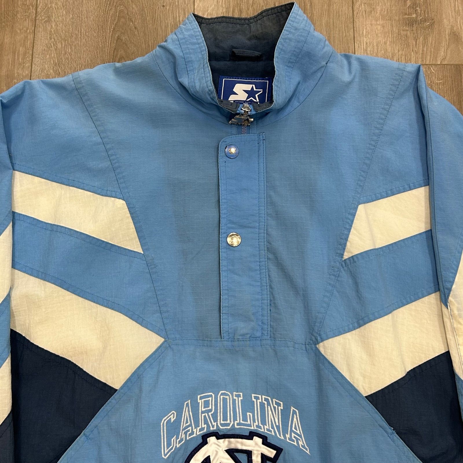 Starter Vintage 90s Starter North Carolina Tar Heels Pullover Jacket Size US L / EU 52-54 / 3 - 3 Thumbnail