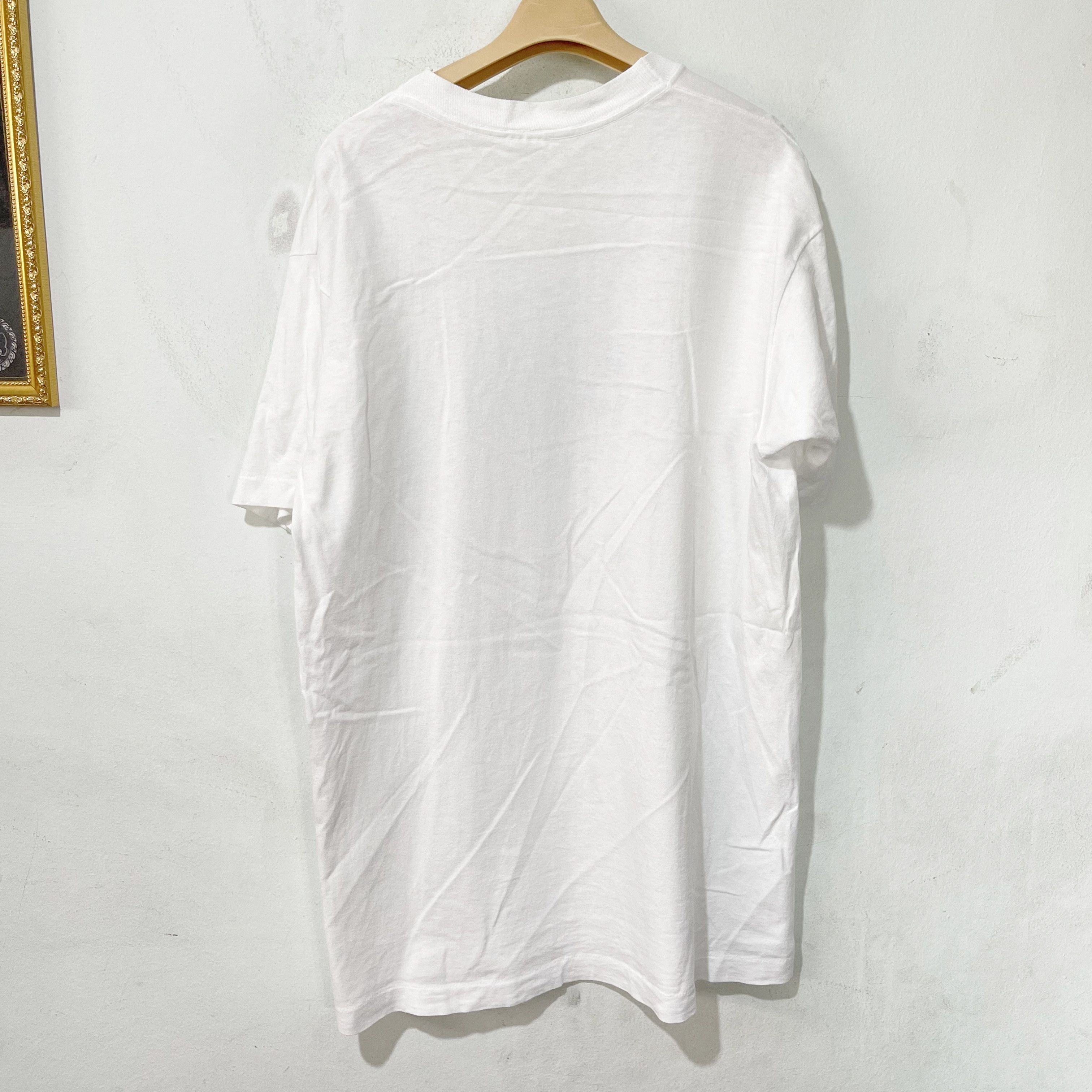 Vintage Vintage 90s Metropolis Tokyo T-Shirt Size US L / EU 52-54 / 3 - 3 Thumbnail