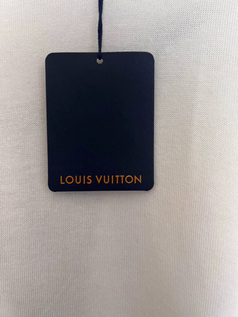 Louis Vuitton Louis Vuitton Knitted short sleeve Size US L / EU 52-54 / 3 - 4 Thumbnail