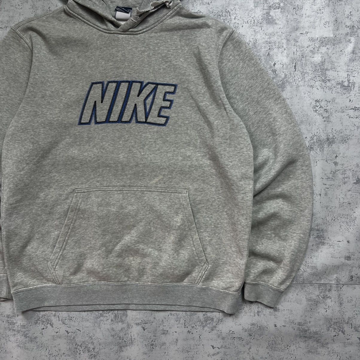 Nike 00s NIKE SPELLOUT BIG EMBROIDERED LOGO VINTAGE Y2K HOODIE Size US M / EU 48-50 / 2 - 3 Thumbnail