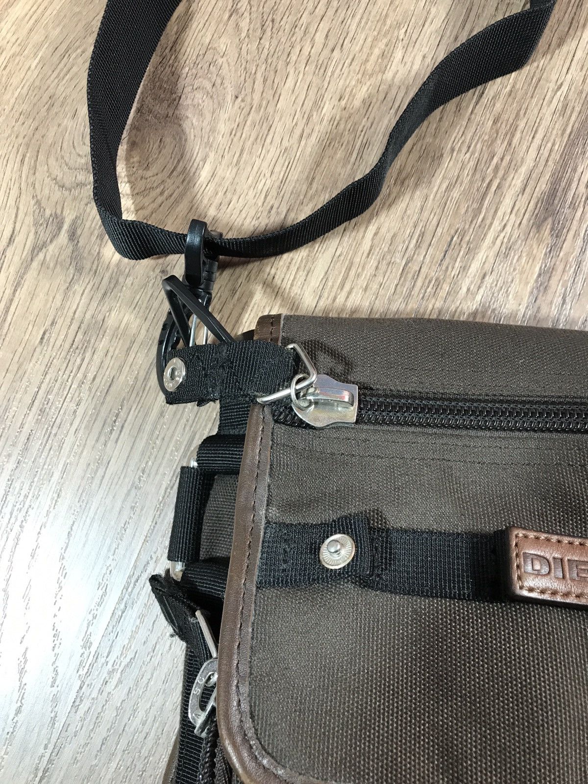 Diesel × Vintage Vintage Diesel Spare Parts Bag Messenger Shoulder Bag Y2K Size ONE SIZE - 3 Thumbnail