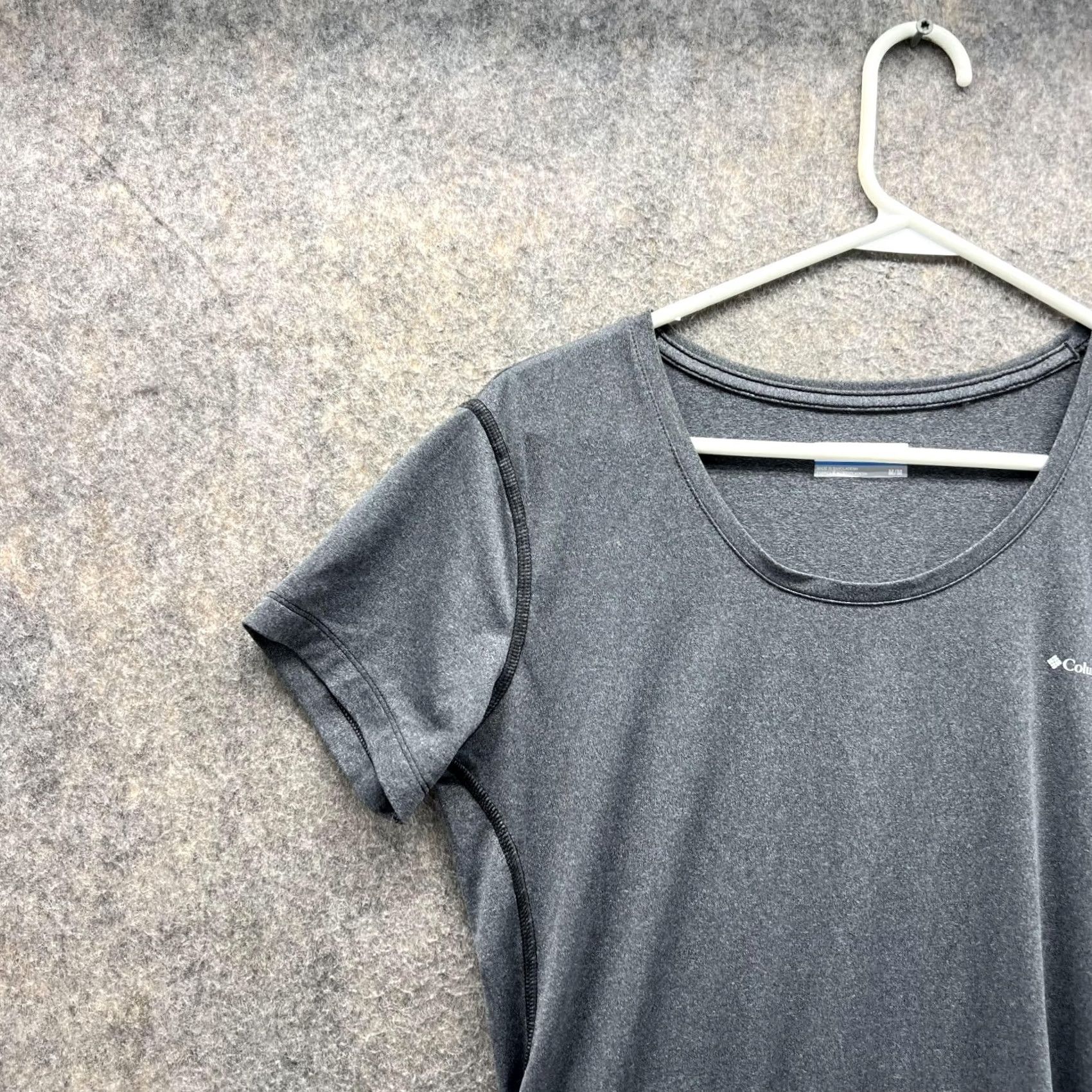 Vintage Columbia Shirts Women Medium Heather Gray Athletic Omni Wick Stretch Shirt Ladies Gray All Seasons Short Sleeve Pullover Casual Size L / US 10 / IT 46 - 3 Thumbnail