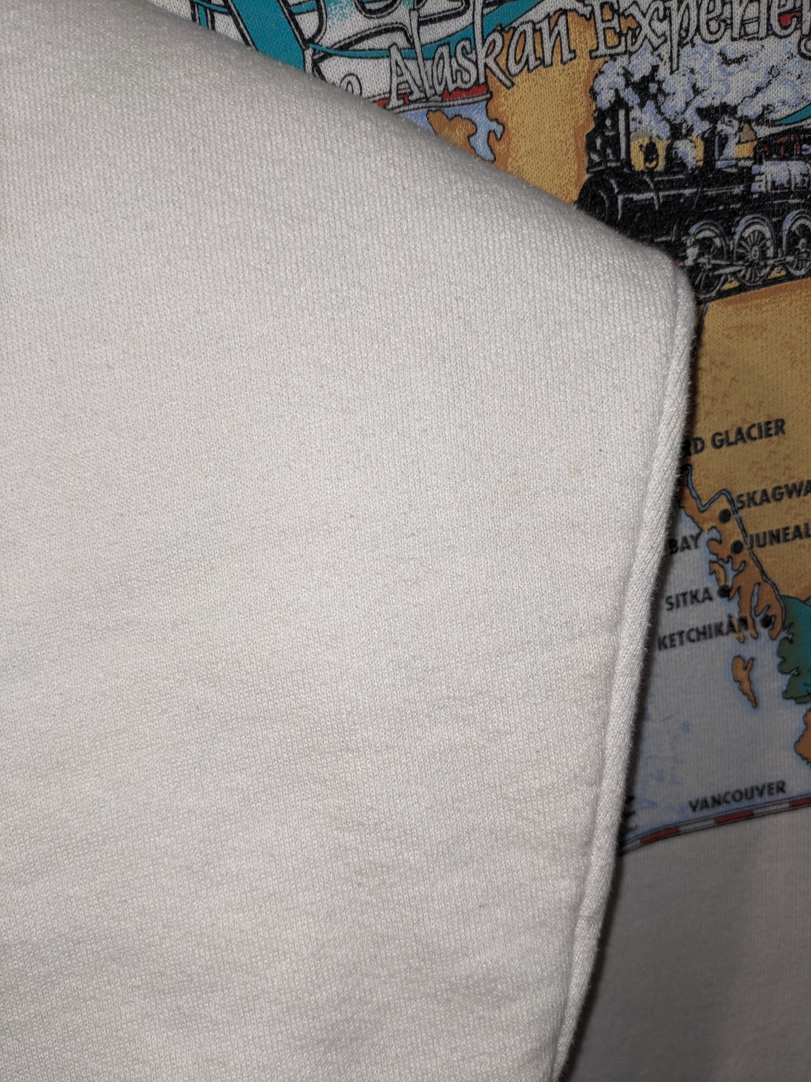 Vintage Vintage 90s Alaska Map Tourist White Large Sweatshirt Size US L / EU 52-54 / 3 - 4 Thumbnail