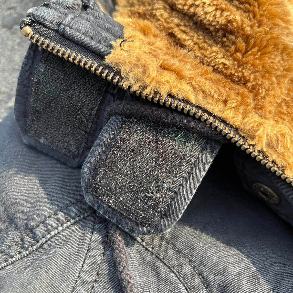 Avirex ❌SOLD❌AVIREX SURVIVAL BONDAGE FUR HOODIE JACKET Size S / US 4 / IT 40 - 17 Thumbnail