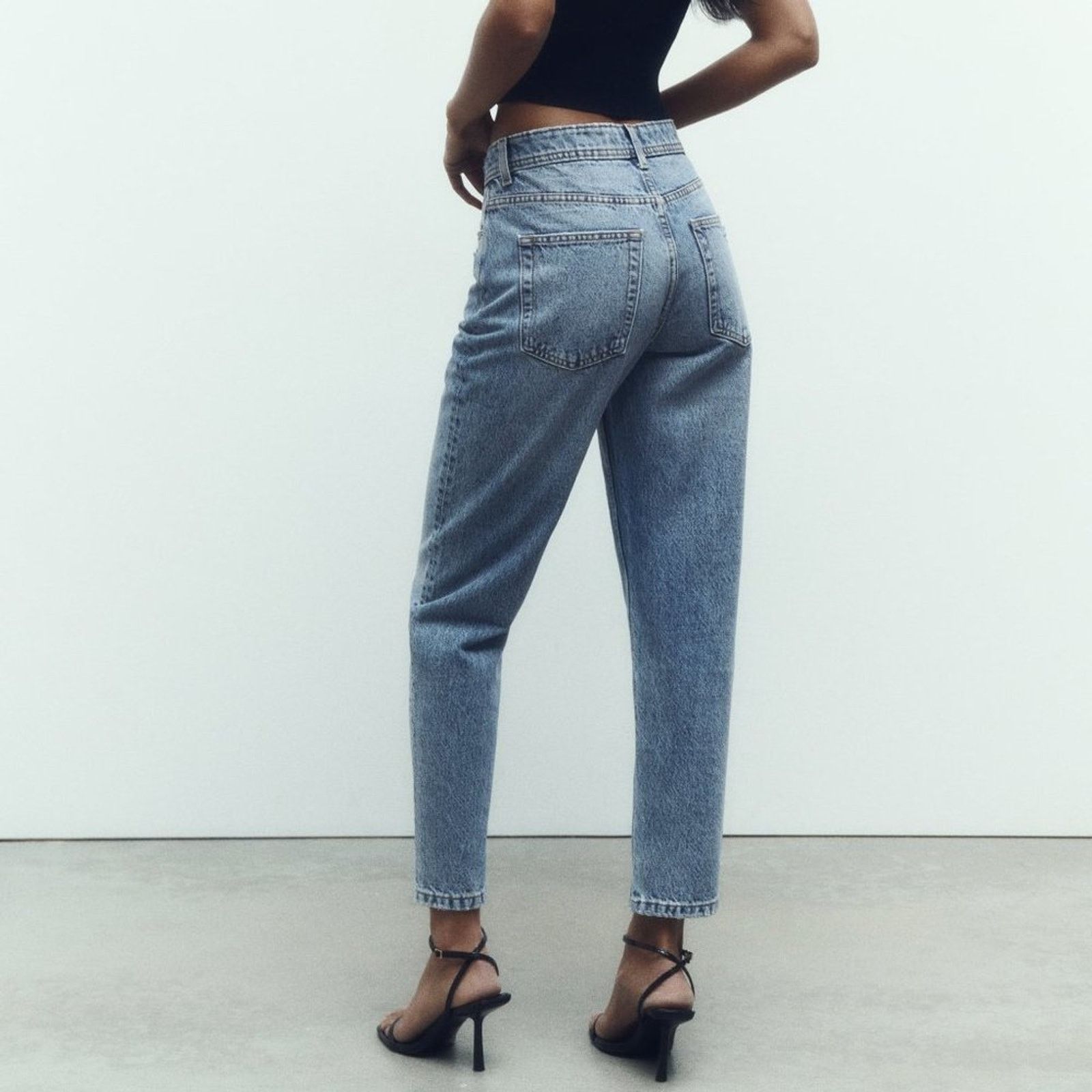 Zara ZARA Denim By TRF Distressed Mom Fit Jeans Sz 4 Size 27" / US 4 / IT 40 - 1 Thumbnail