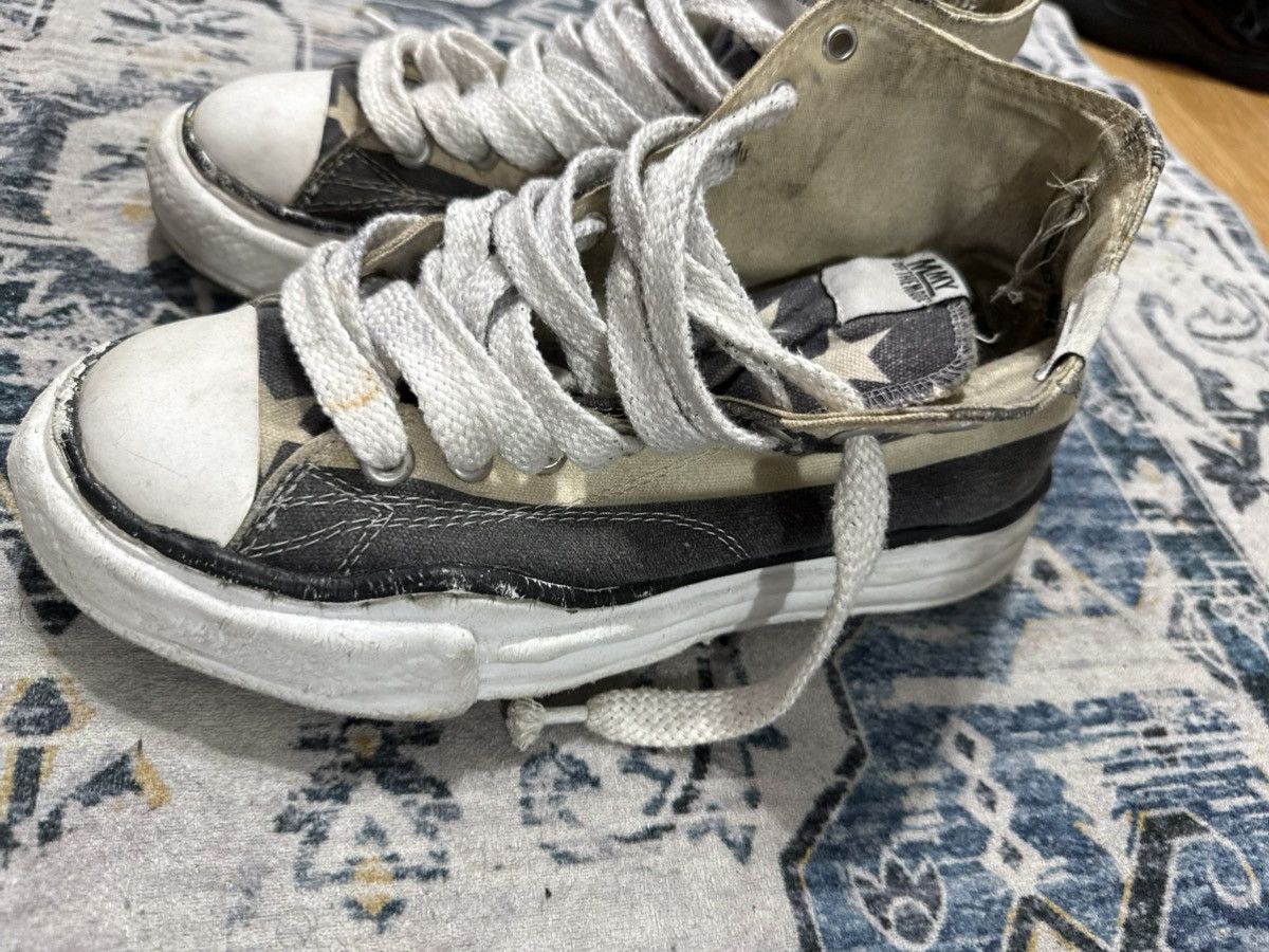 Maison MIHARA YASUHIRO Maison Mihara Yasuhiro Peterson OG High “Star Print” Size US 9 / EU 42 - 3 Thumbnail