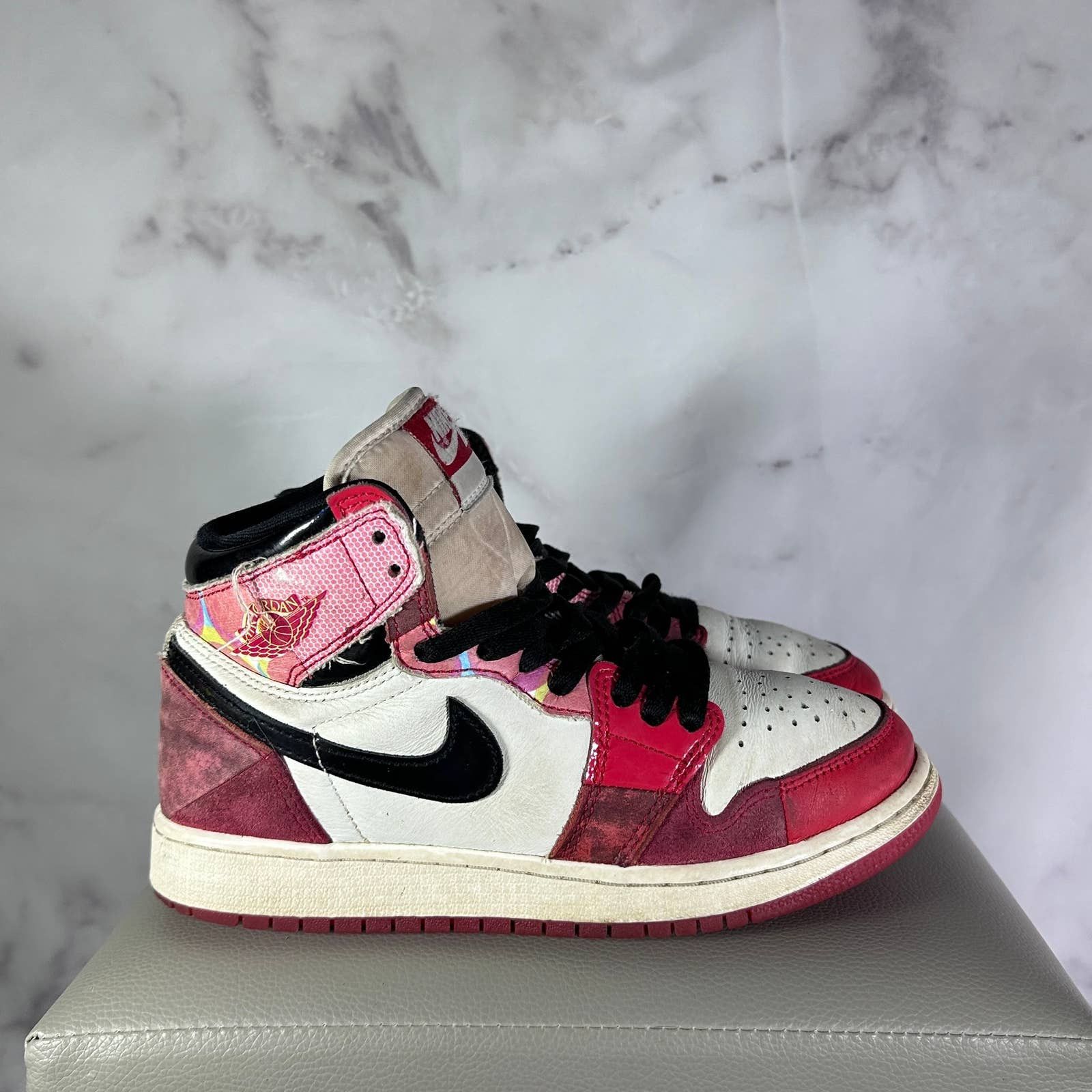 Jordan Brand Air Jordan 1 Retro High OG ‘Across The Spider-Verse’ Size US 6 / IT 36 - 7 Thumbnail
