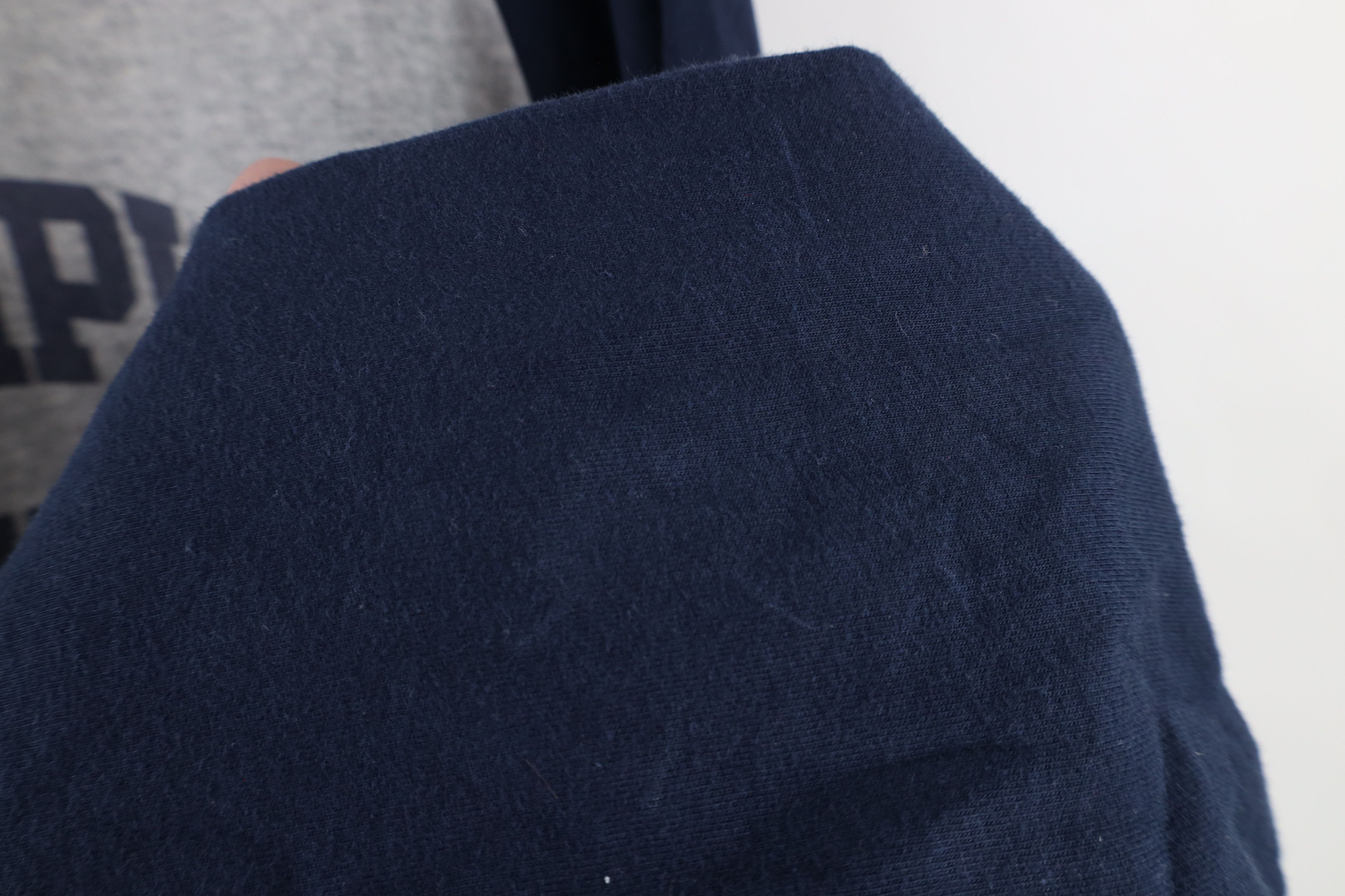 Champion × Vintage Vintage 90s Champion Out 3/4 Sleeve Raglan T-Shirt Gray Size US L / EU 52-54 / 3 - 7 Thumbnail
