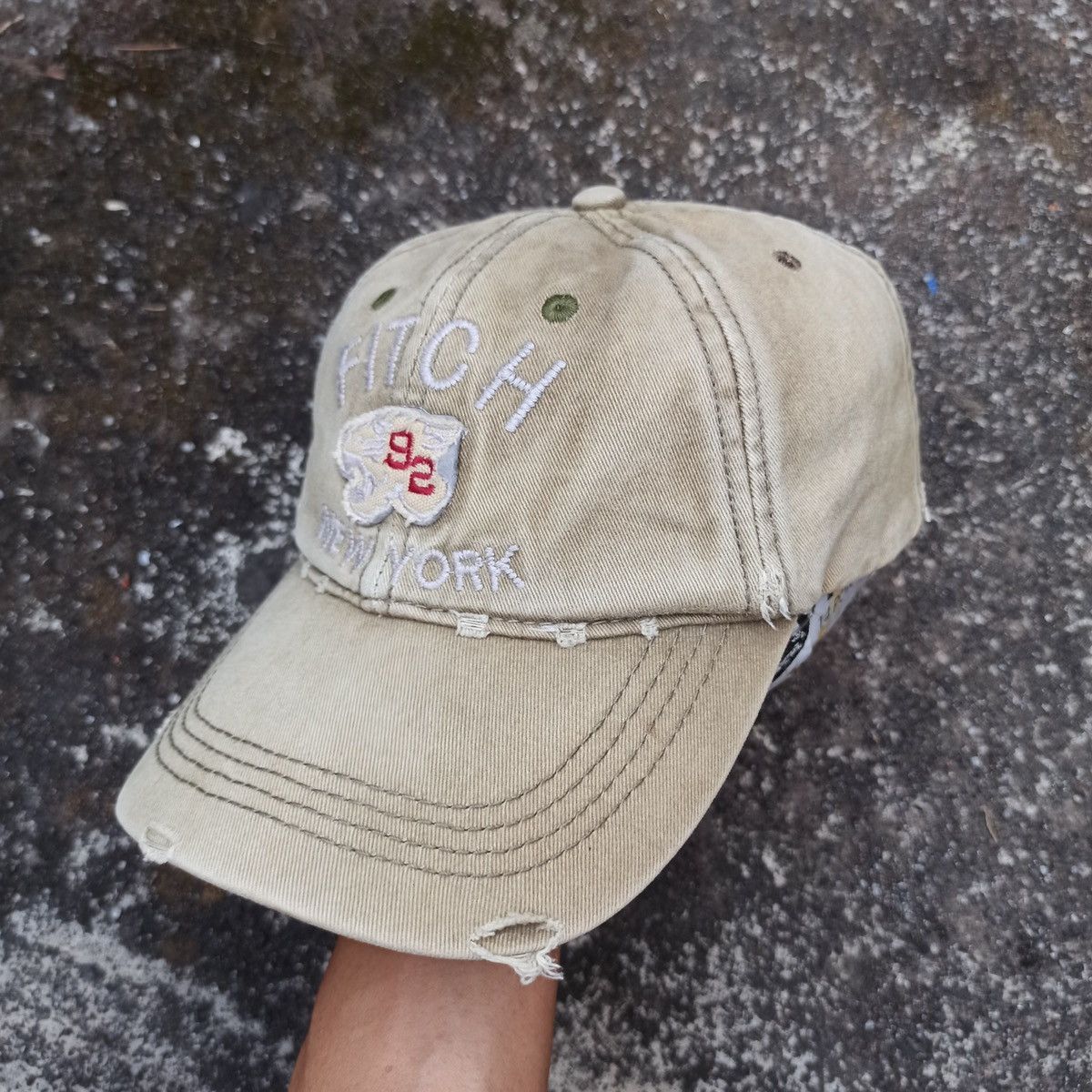 Abercrombie & Fitch Sick distressed wash hat by abercombie new york Size ONE SIZE - 2 Thumbnail