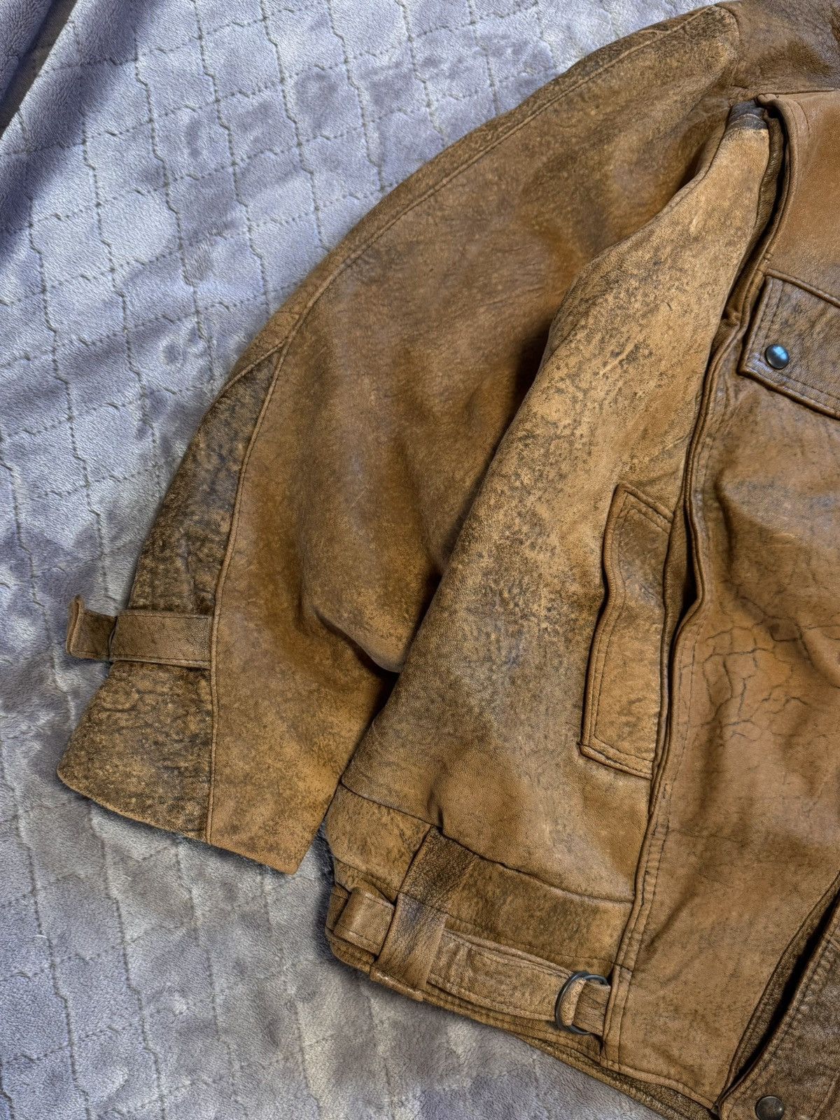 Vintage Vintage 1990s Avantgarde Leather Jacket Made in England Size US XL / EU 56 / 4 - 3 Thumbnail