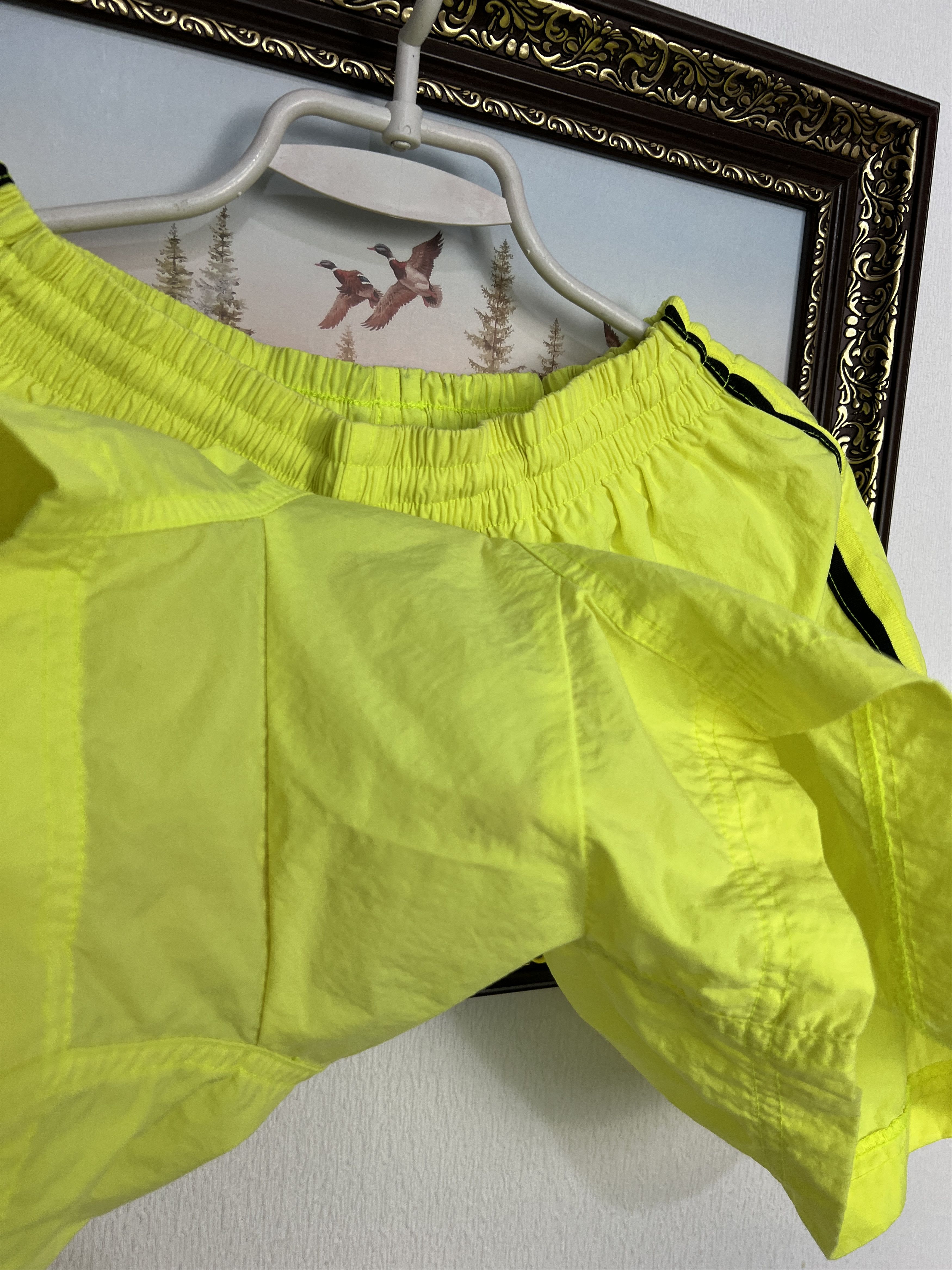 Nike Vintage 90's Nike Borussia Dortmund Football Shorts Soccer Size US 34 / EU 50 - 6 Thumbnail