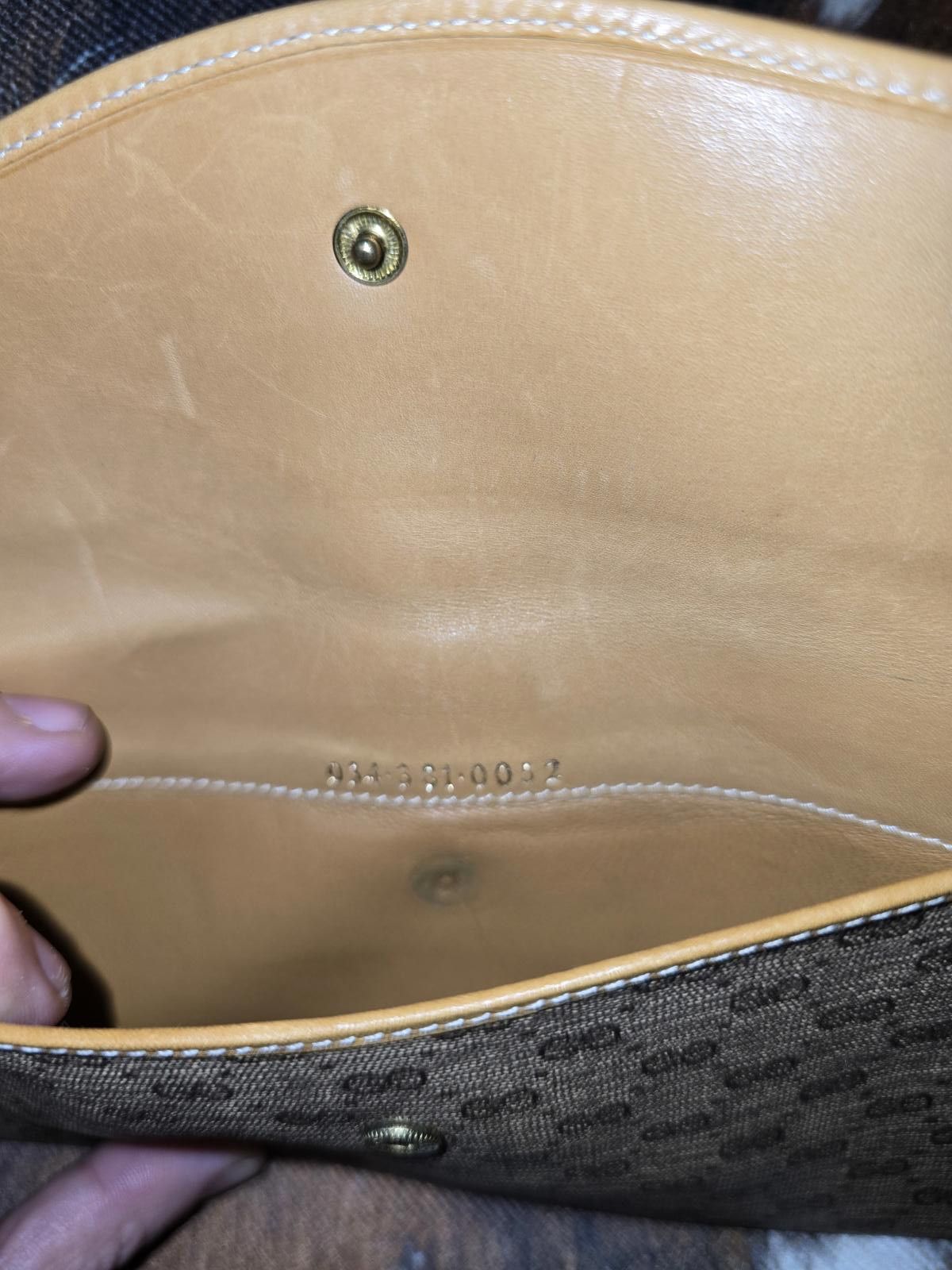 Gucci Rare Vintage Gucci Leather Trifold Wallet Envelope Design Size ONE SIZE - 8 Thumbnail