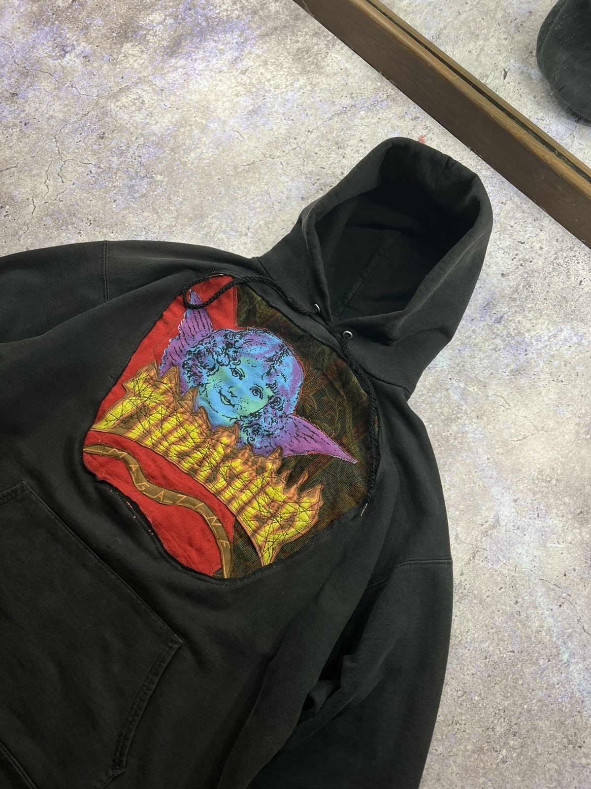 Thrasher Vintage Y2K Thrasher Hoodie with Angel Print Size US M / EU 48-50 / 2 - 3 Thumbnail