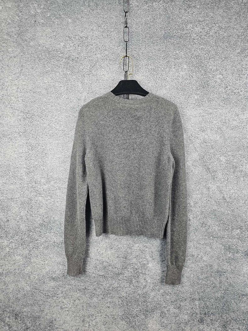 Chanel Chanel Round-neck wool sweater Size XS / US 0-2 / IT 36-38 - 2 Thumbnail