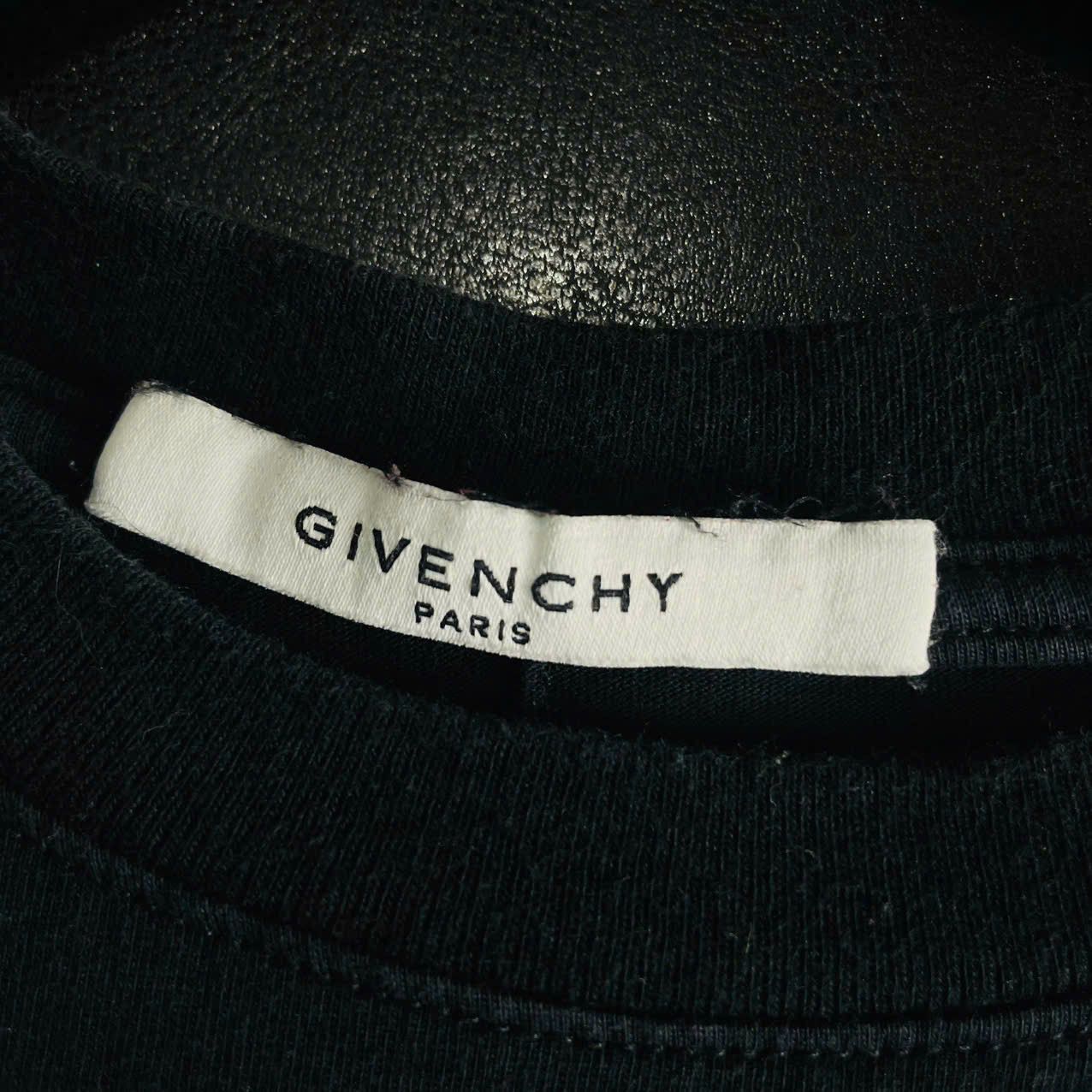 GIVENCHY T SHIRT