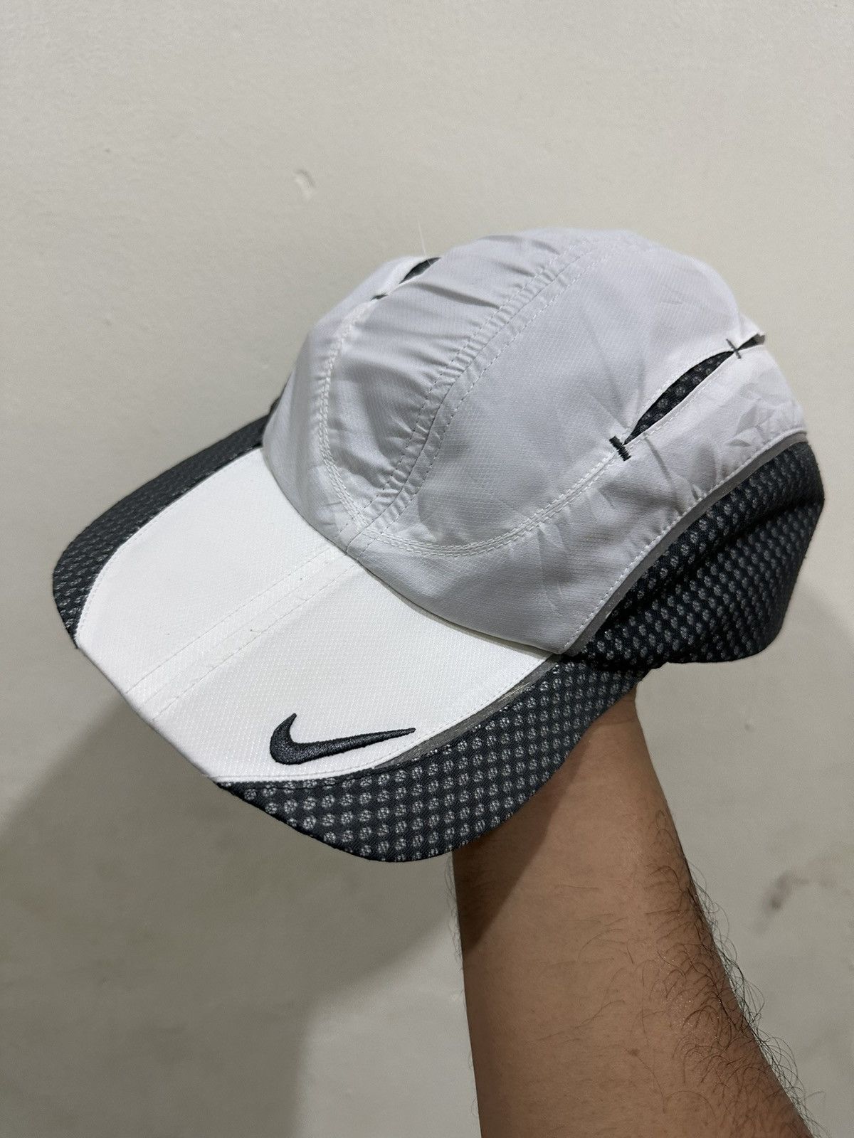 VTG Y2K Nike Trail Panel Hat