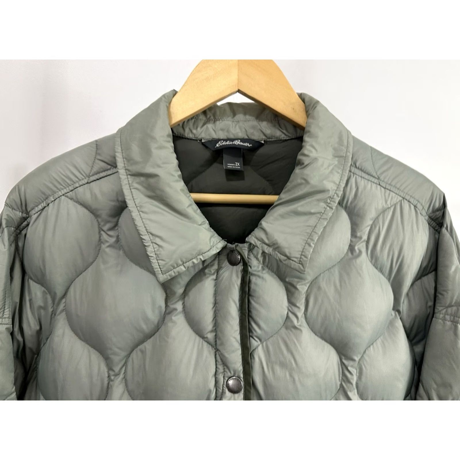 Eddie Bauer Eddie Bauer Women's Quilted EB650 Waterfowl Down Snap Sage Green Light Jacket 2X Size XXL / US 16-18 / IT 52-54 - 6 Thumbnail
