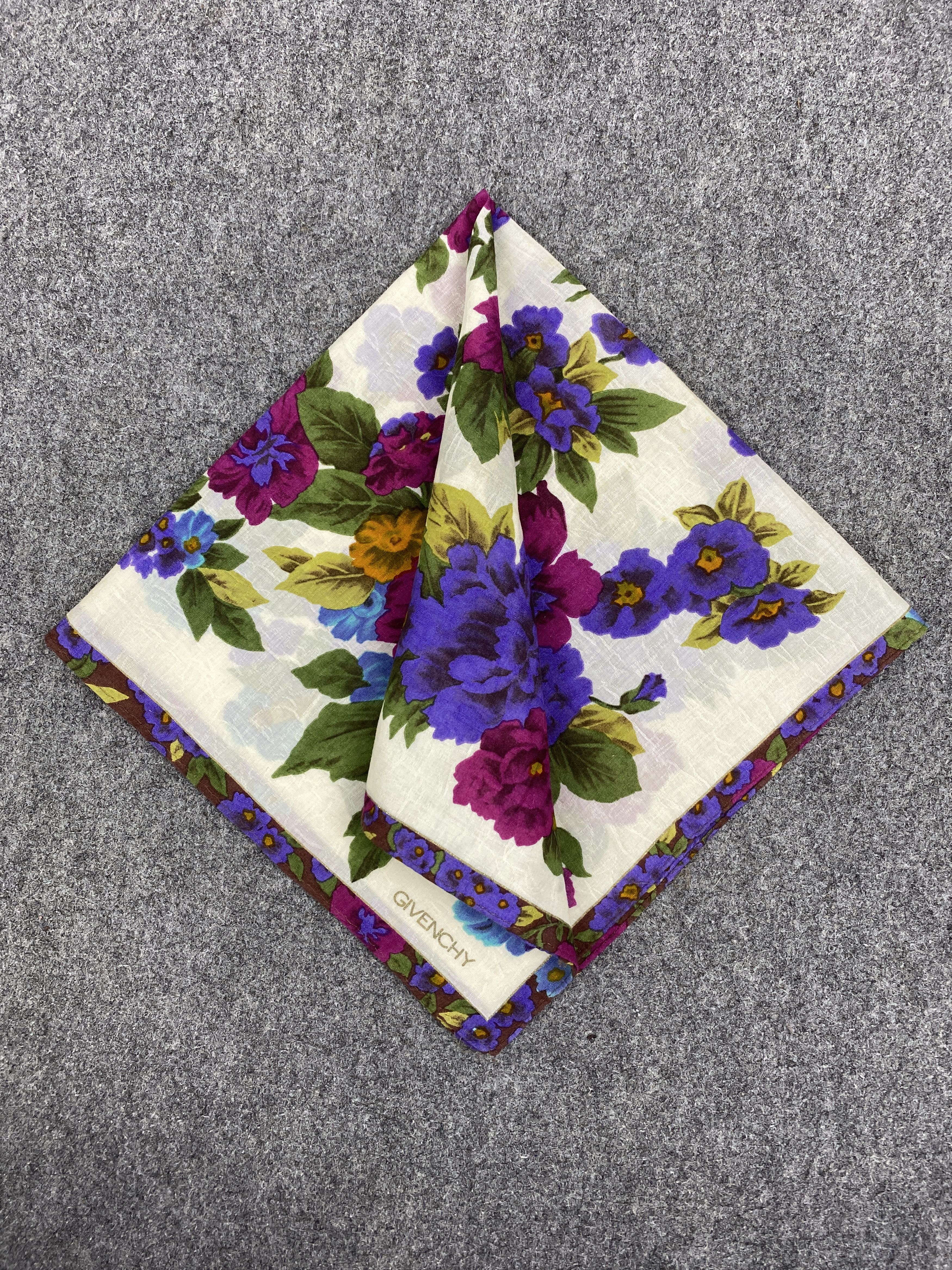 Givenchy Givenchy Bandana / Handkerchief / Neckerchief HKC0505 Size ONE SIZE - 3 Thumbnail