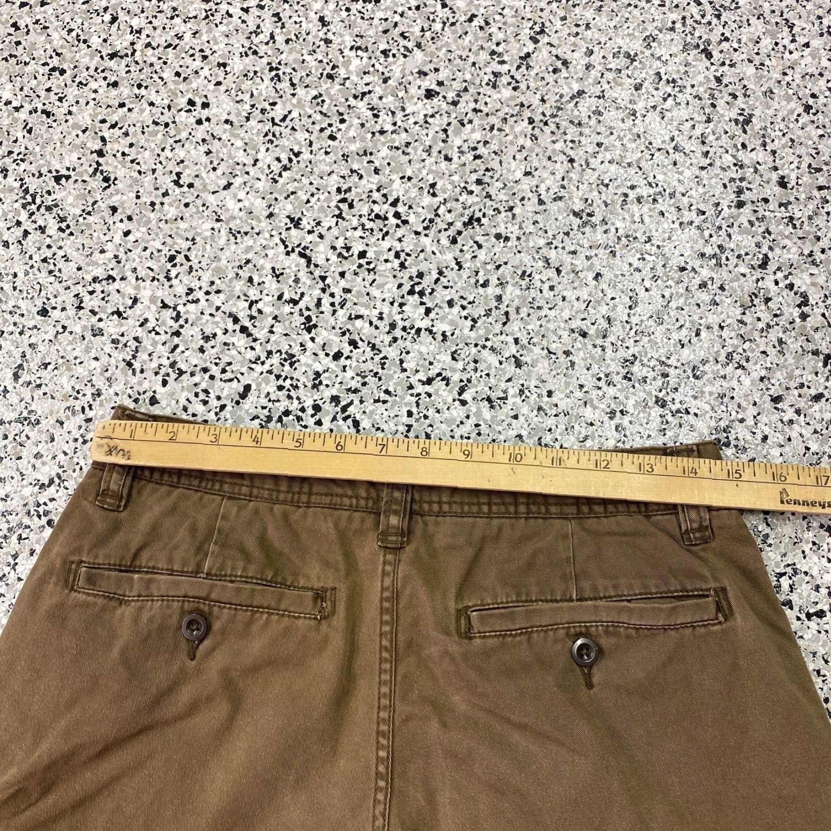 Old Navy VINTAGE Old Navy Cargo Shorts Mens 29 Brown Cotton 11" Inseam Outdoor Hiking Y2K Beach Utility Size US 29 - 5 Thumbnail
