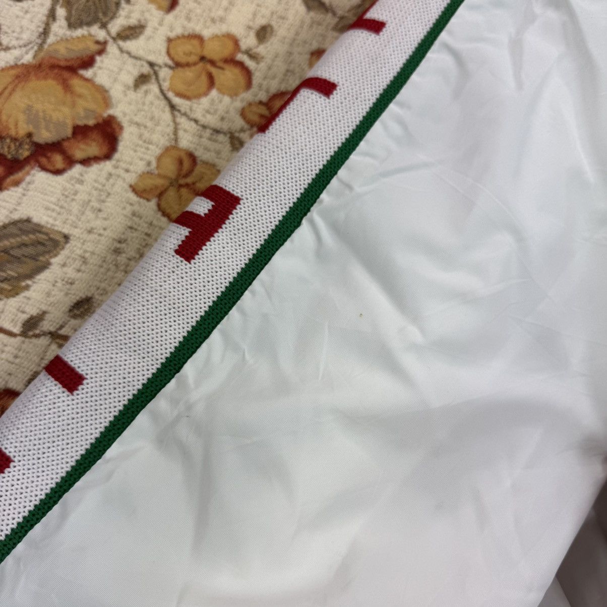 Vintage King Louie Golf Club Pro Fit Nylon White Bomber Jacket 80s Size US L / EU 52-54 / 3 - 12 Thumbnail