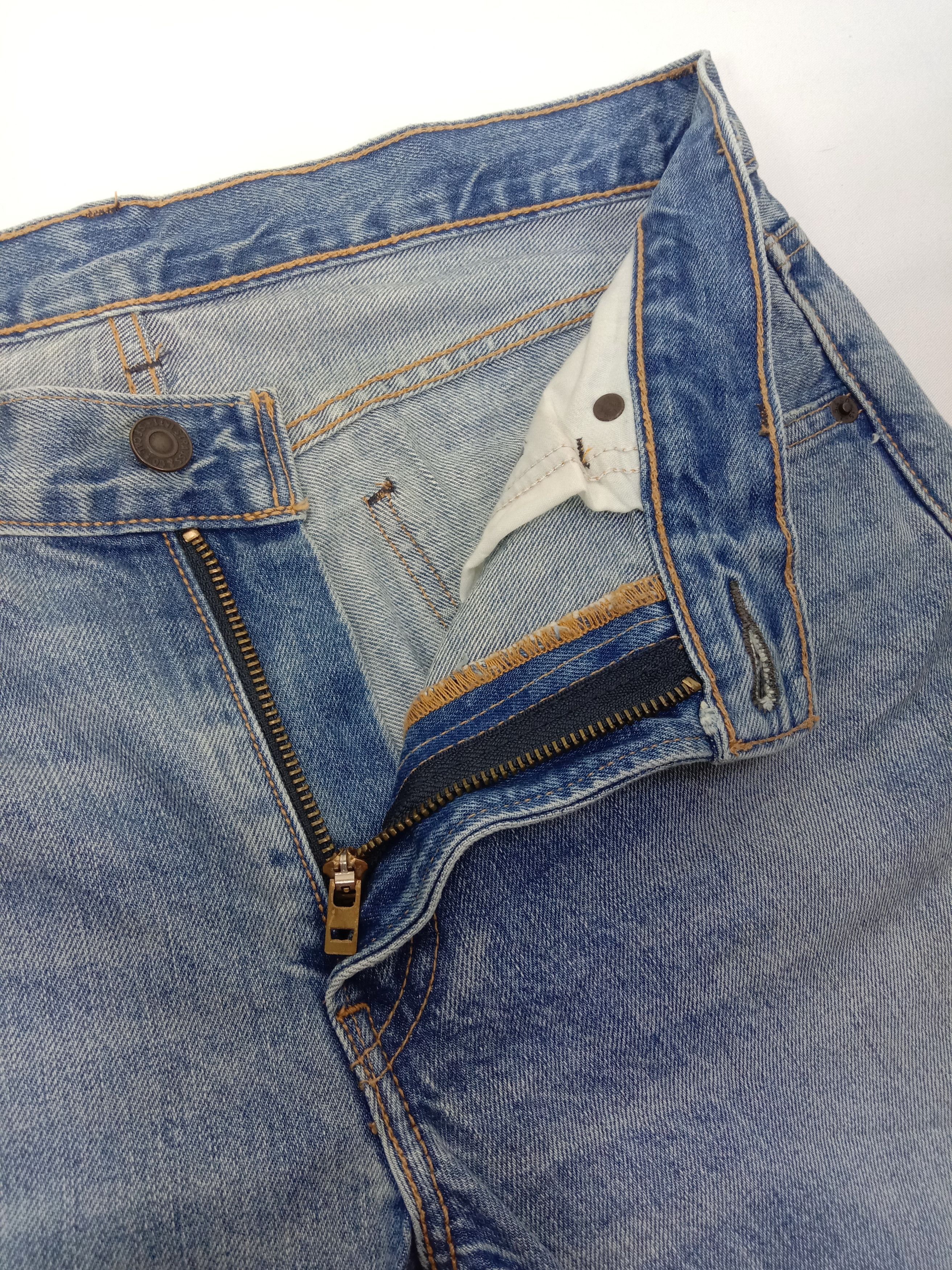 Levi's Vintage Levi's 505 Orange Tab Jeans Light Wash Ripped Denim Size US 30 / EU 46 - 9 Thumbnail