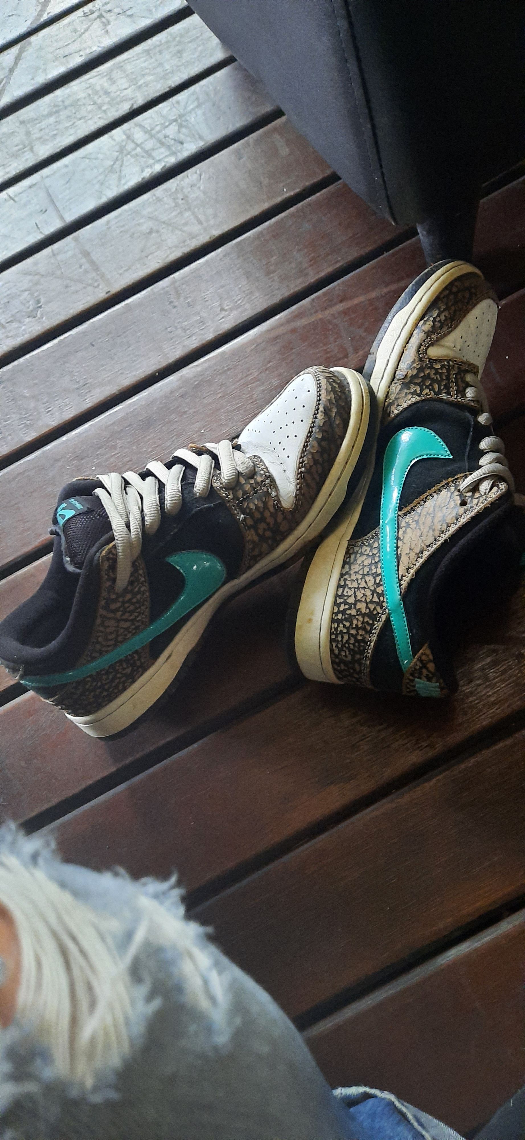 Nike × atmos Nike SB Dunk Low Pro x Atmos Size US 9.5 / EU 42-43 - 1 Thumbnail